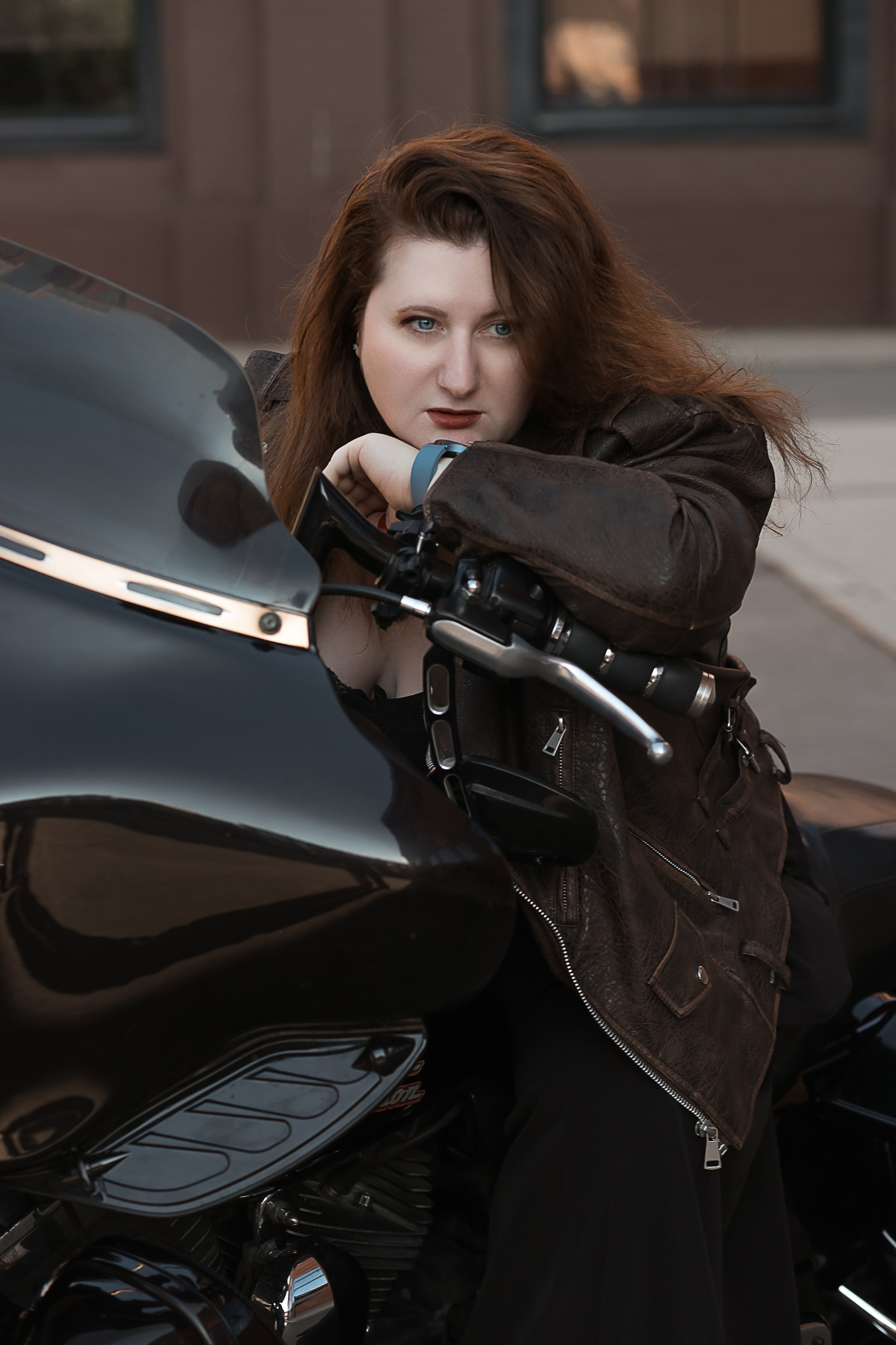 фотосессия с мотоциклом, фотосессия с Harley-Davidson, фотосессия с Harley, фотодень Москва, фотодень с мотоциклом, фотосессия Москва, женская фотосессия Москва, стильная фотосессия, фотосессия для личного бренда, необычная фотосессия, байкерская фотосессия, фотосессия в стиле Harley, фотосессия для девушки, фотосессия с байком, контент-съёмка Москва, брендовая фотосессия, атмосферная фотосессия, fashion фотосессия Москва, Катерина Сысуева, rina_sphoto