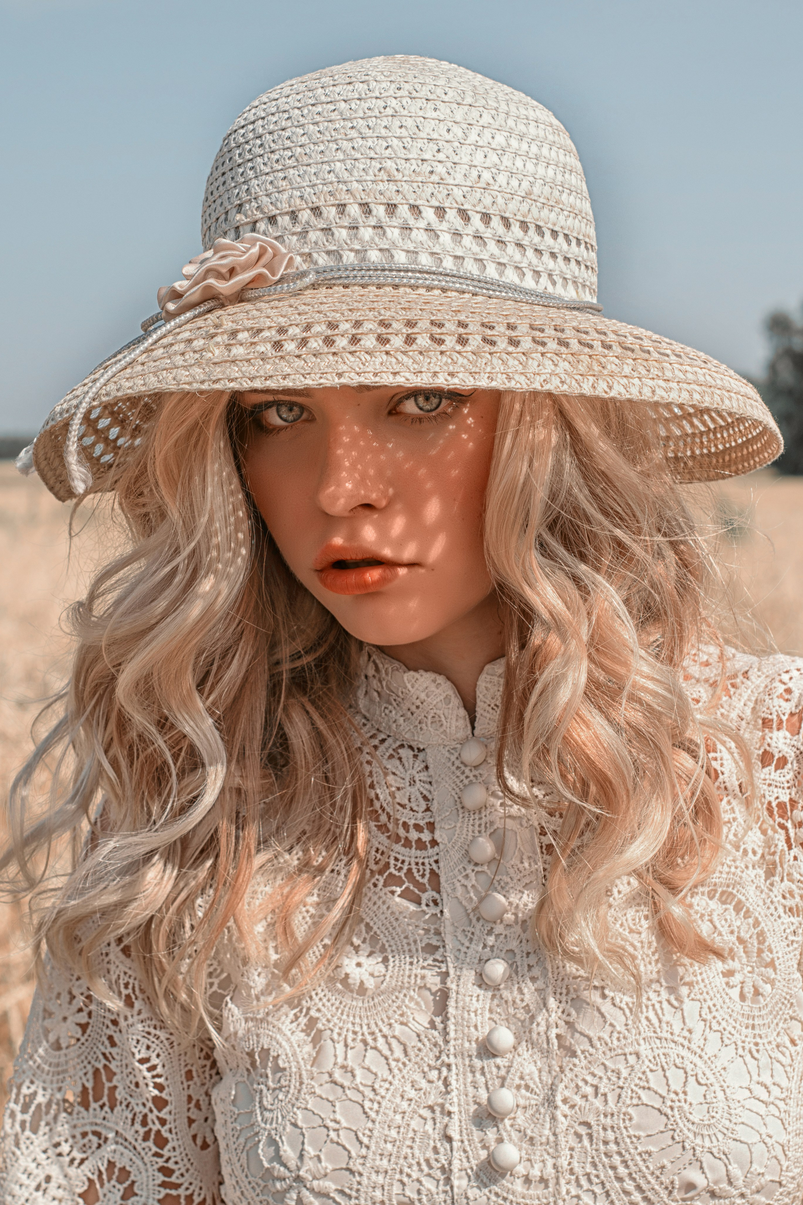 женский портрет в поле омск