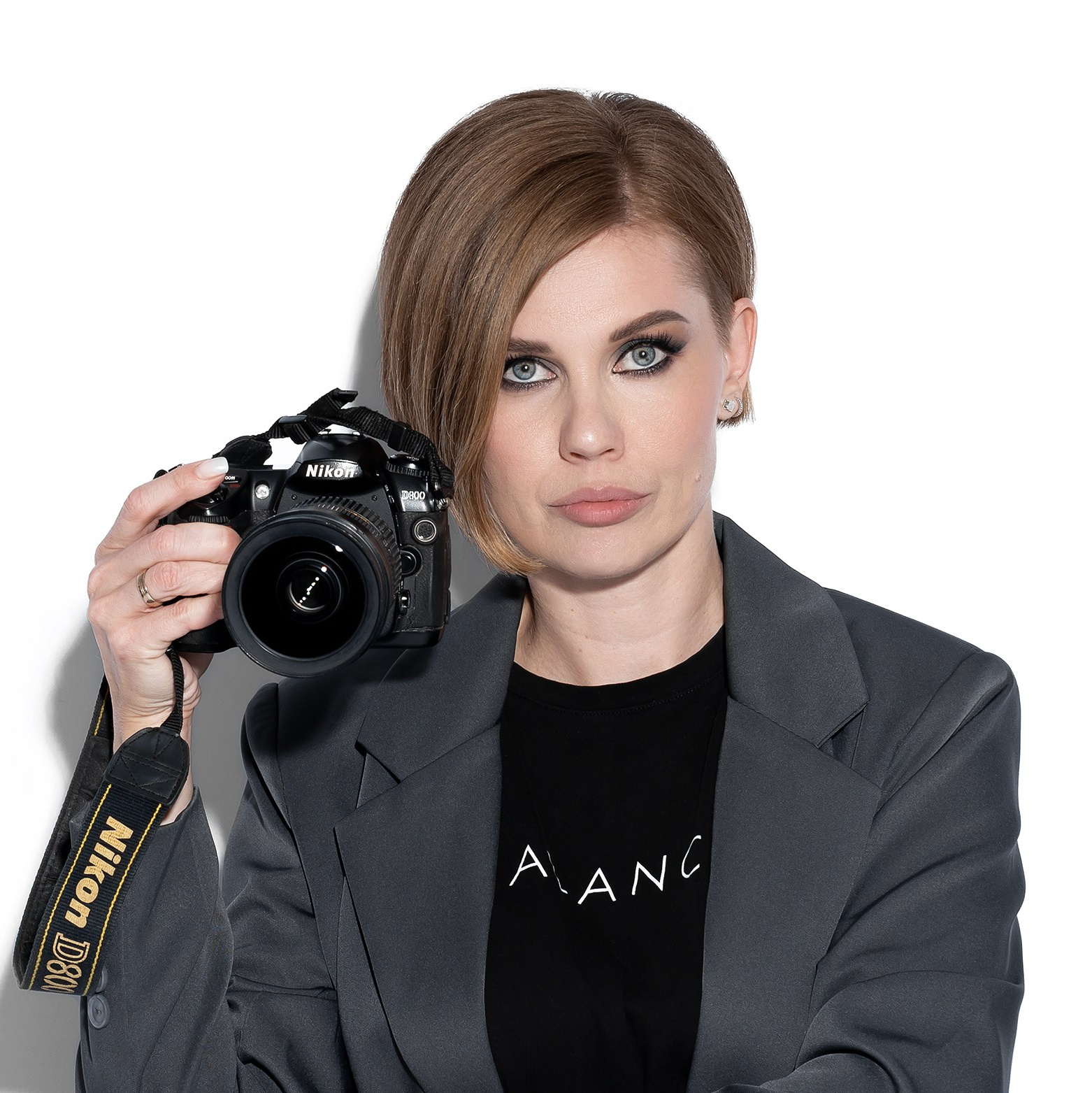 Контакты. Детский и семейный фотограф в г. Крымске