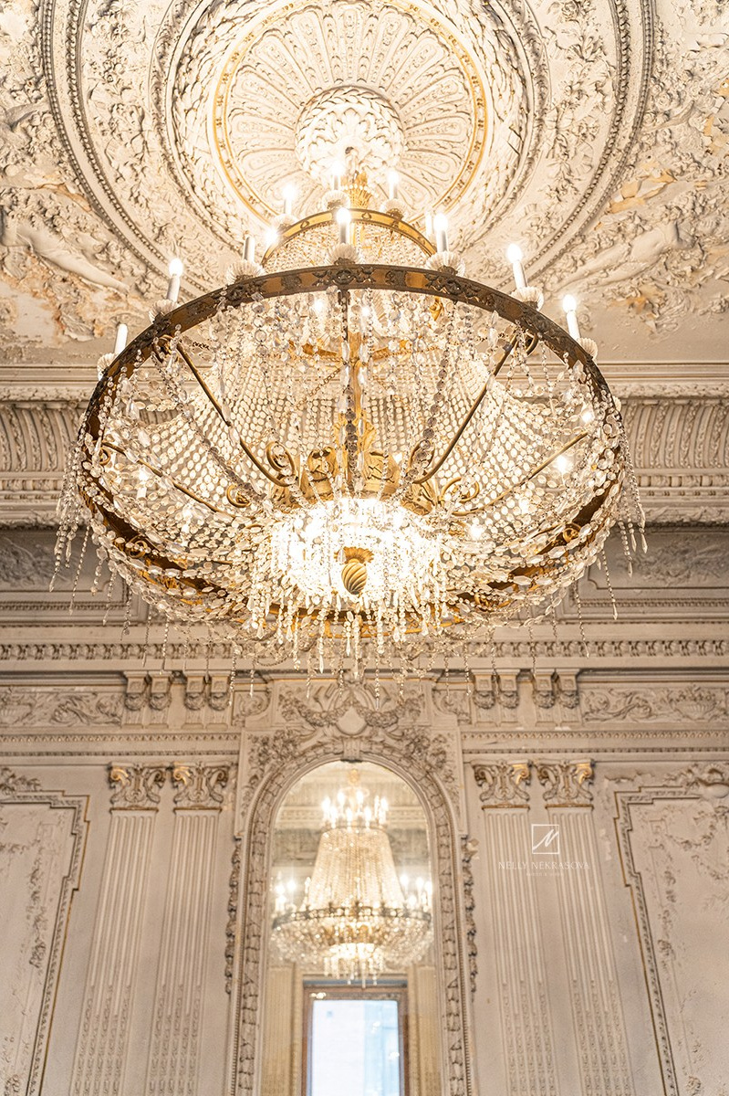 Заброшенный особняк Брусницыных на Васильевском острове. Фотограф и искусствовед в Туле и Санкт-Петербурге Нелли Некрасова