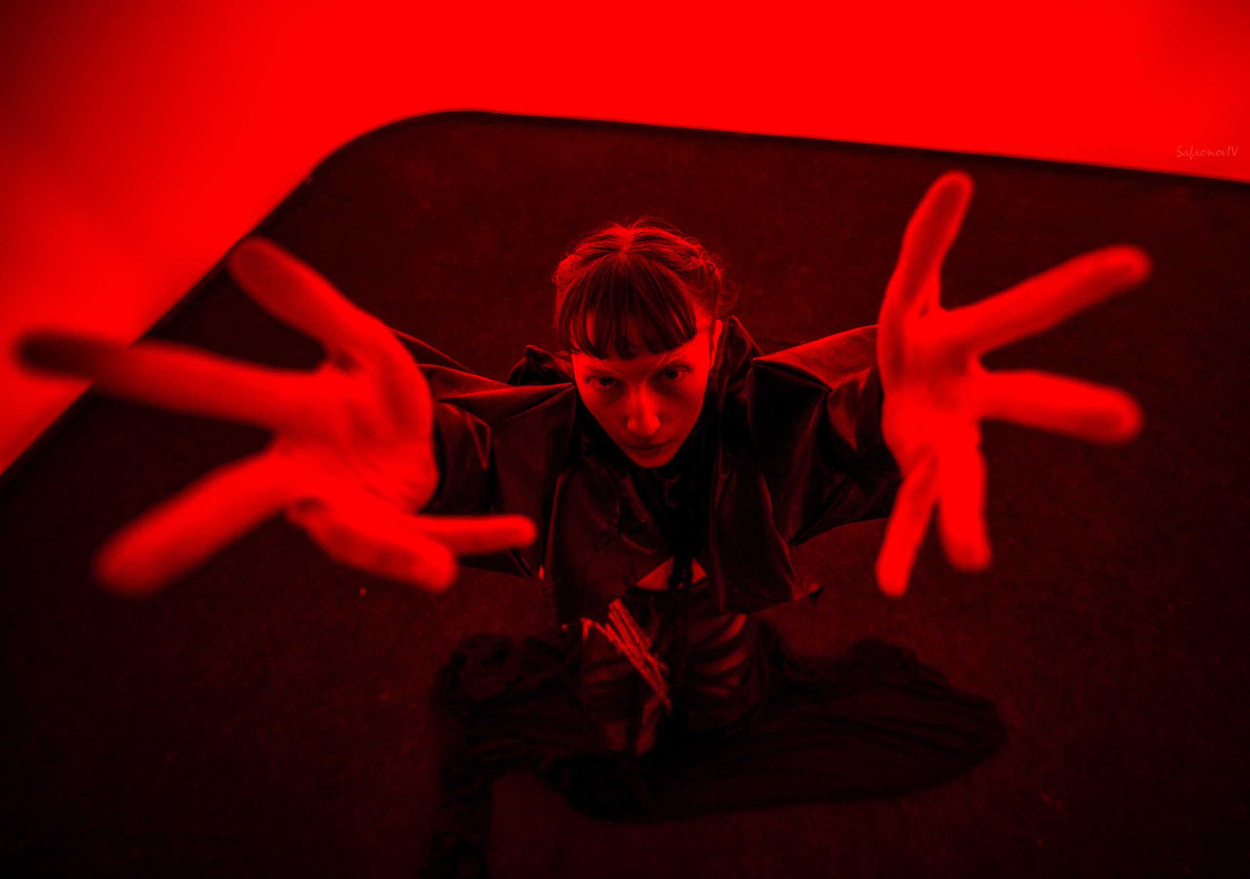 Эстетика нуара в современной фотографии. Safronov Ivan — a portrait photographer in Moscow