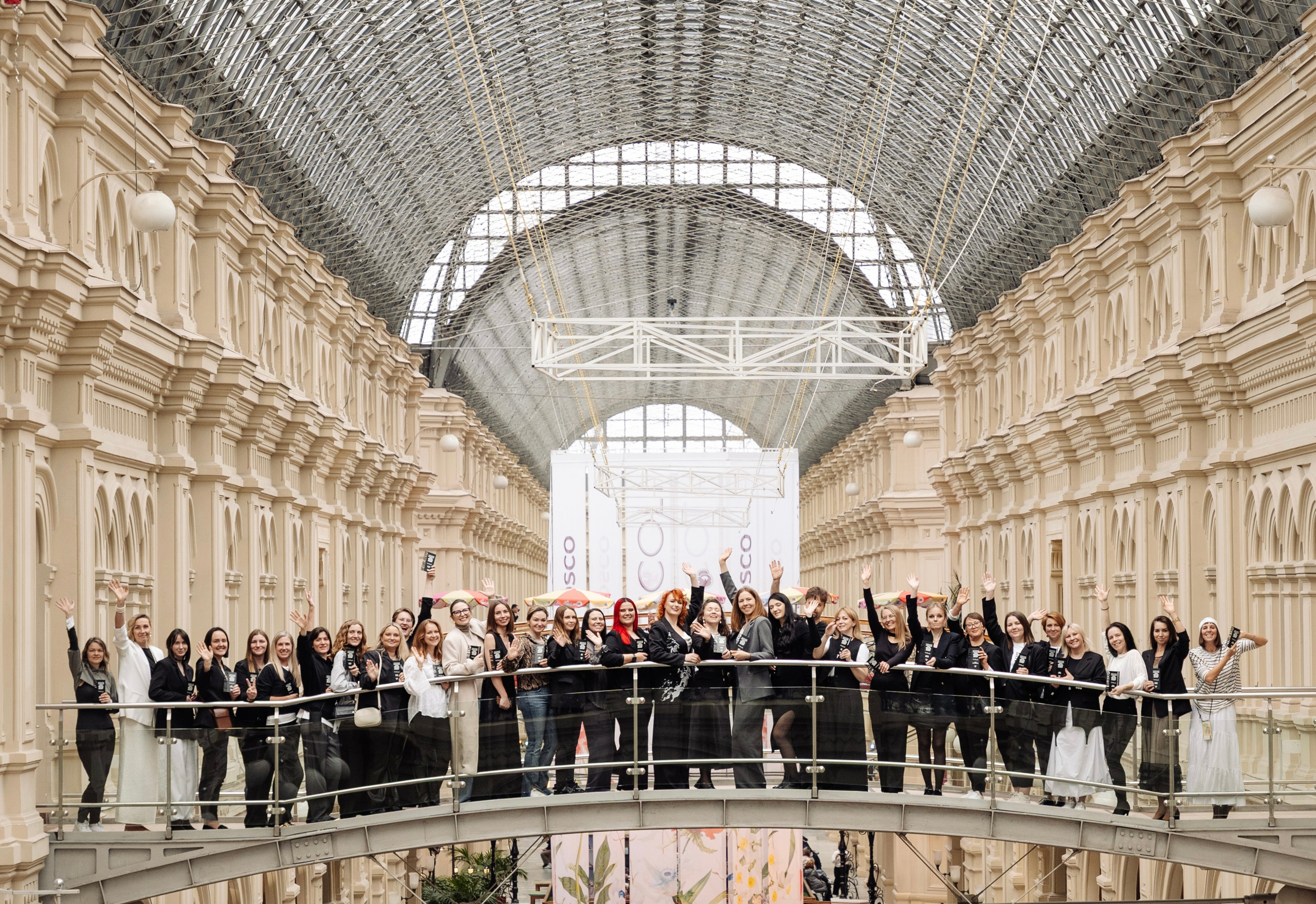 Выставка: «Семья: один мир, миллион историй» в ГУМ, г. Москва. Семейный и свадебный фотограф в Москве Черкасова Анна