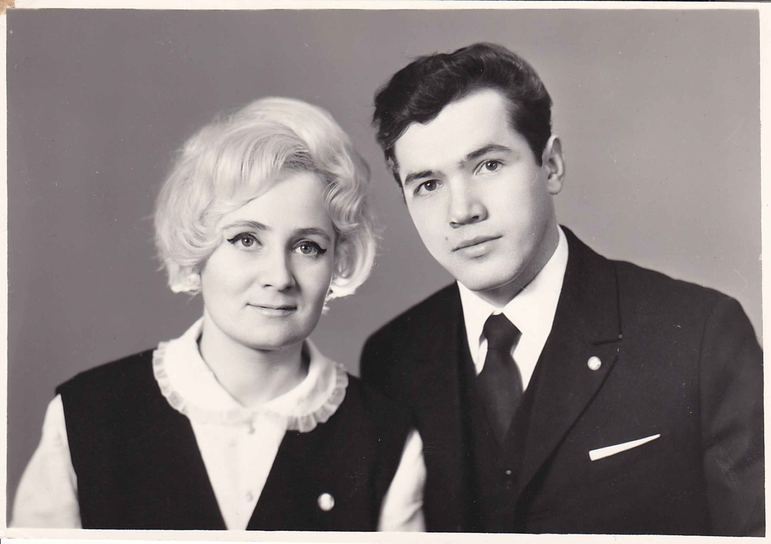 Максим. Реставрация, коллажирование, колоризация. Фотограф и ретушер Маргарита Павлюк Москва