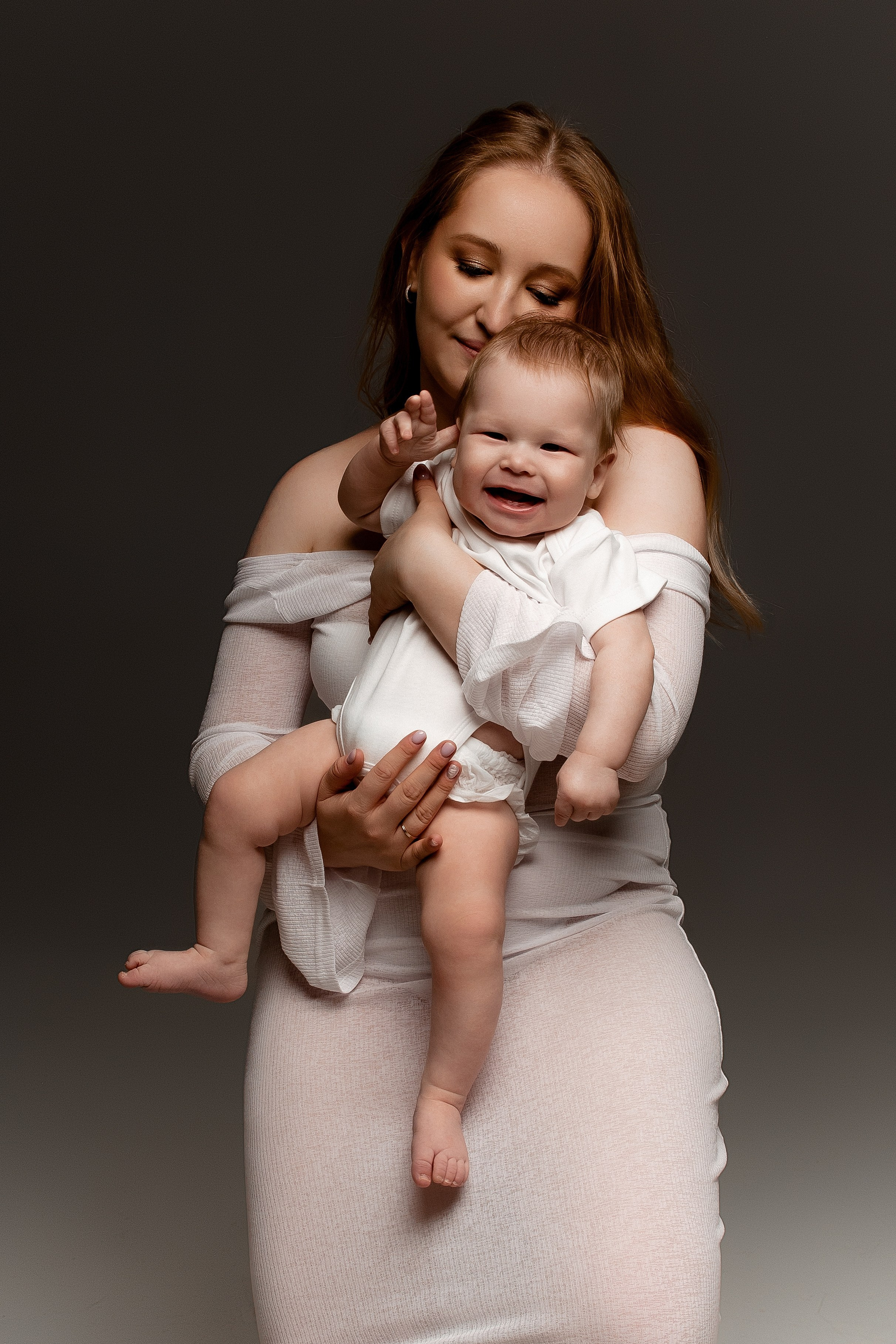 Женский портрет и беременность