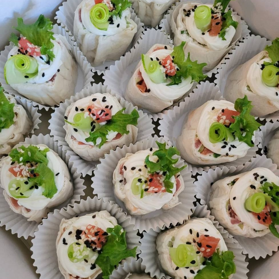 Меню. Кейтеринг, фуршеты, гастробоксы, авторские закуски в Уссурийске