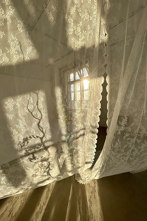 Аренда белого зала с циклорамой в Санкт-Петербурге. Фотостудия в Санкт-Петербурге Silver Studio