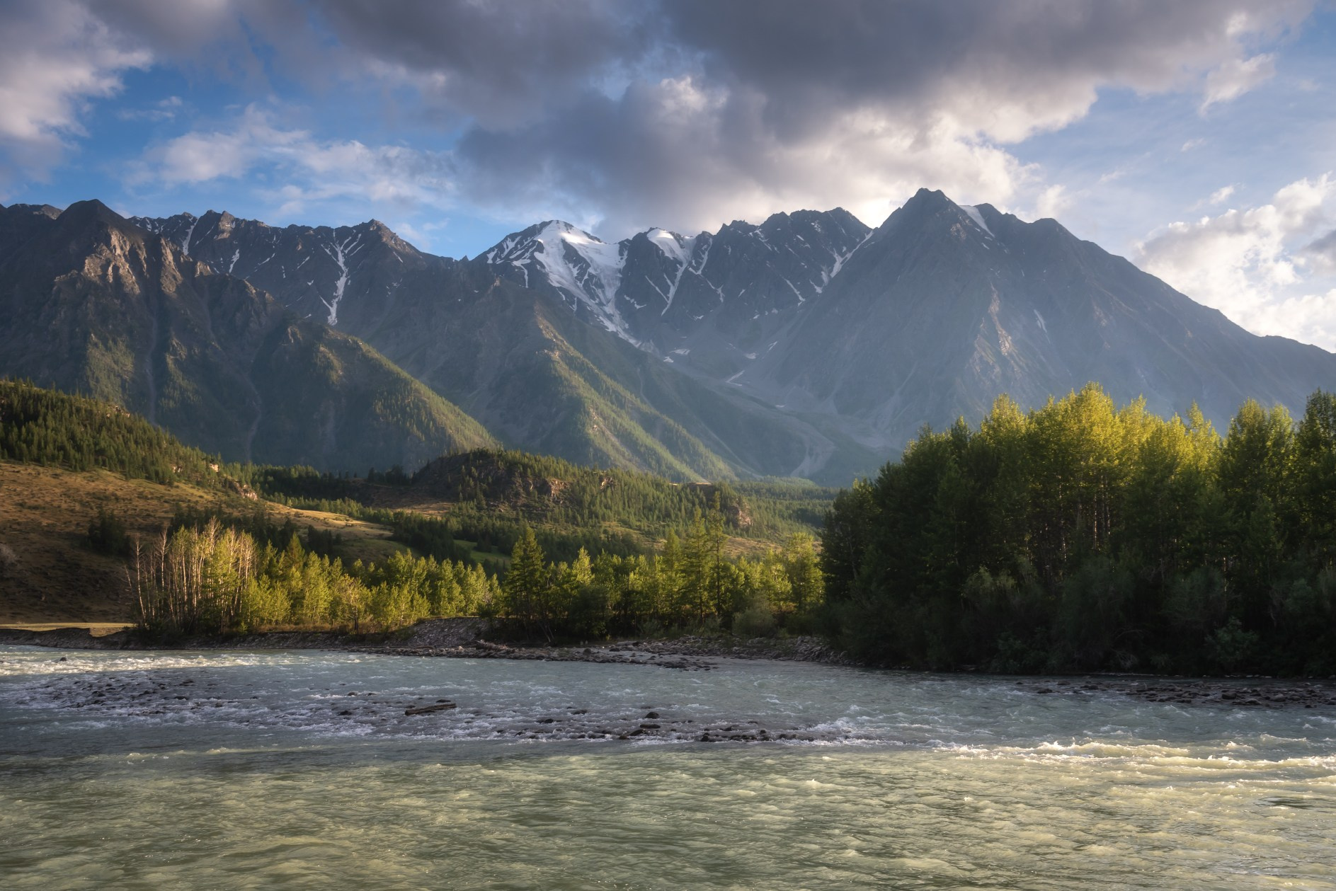 Фототур по Алтаю — Огоньки среднегорья и долина реки Аргут. Профессиональный пейзажный фотограф Алёна Рубан