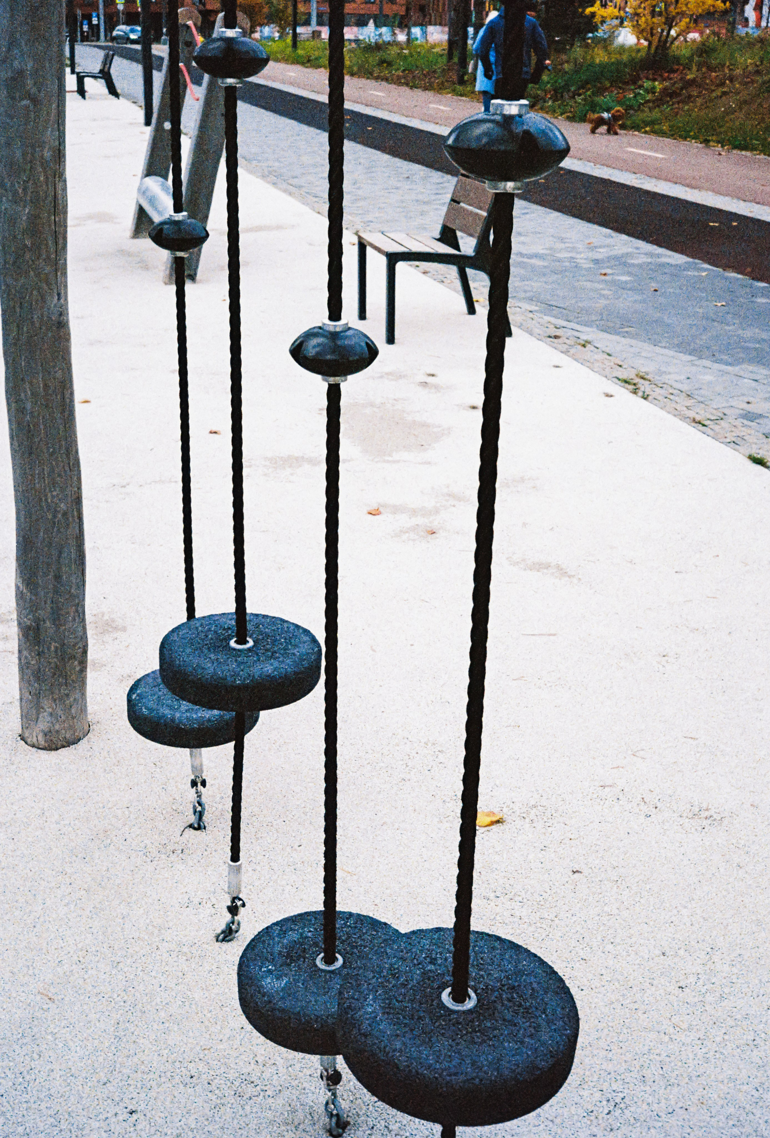 Спортивный снаряд в парке