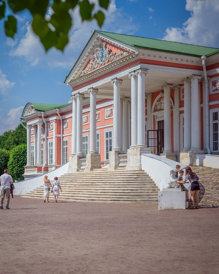 НИНА КОЧЕТКОВА. П&П — Полезное с Приятным. Фотоэкскурсии — Москва на память. Экскурсовод и фотограф в Москве. Увези столицу в своём альбоме!