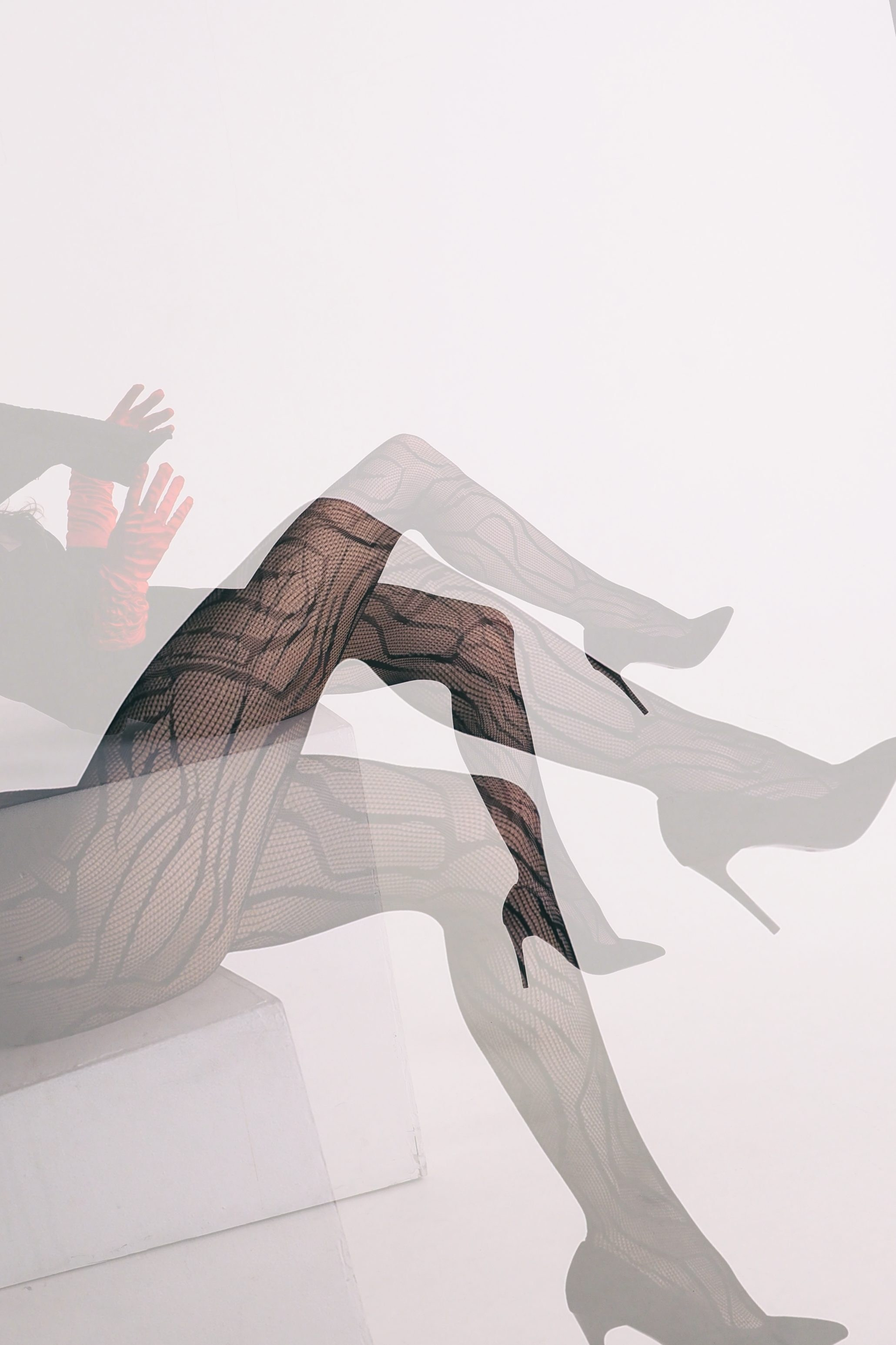 FORM AND VOID. Yulia Yurchevskaya | Art Director & Visual Visionary