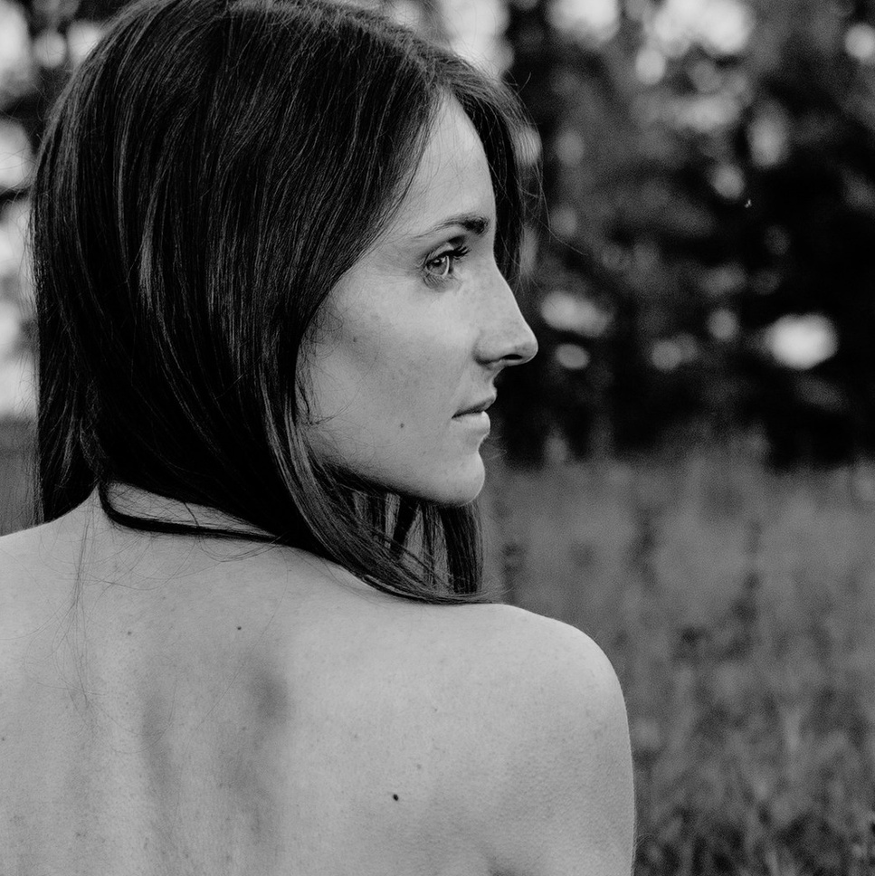 Услуги. Фотосессия в белье и ню в Москве. Фотограф Нелля Ядовитая