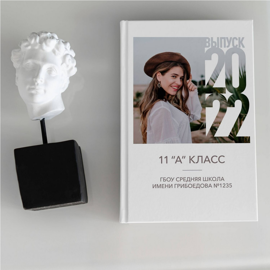 Альбомы 9-11 класс. Семейные фотокниги и выпускные альбомы в Волгограде Екатерина Аверьянова