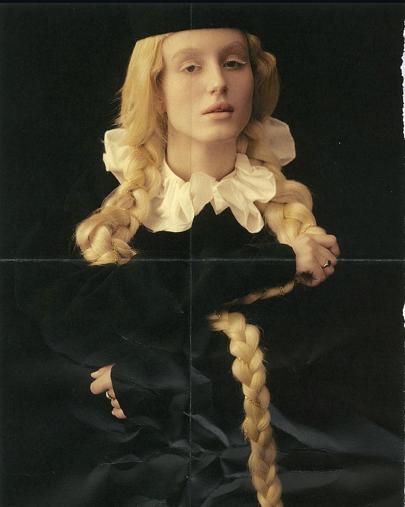 Серия «Каменный цветок» с уральскими принцессами из сказок Павла Бажова для MOONSWOON