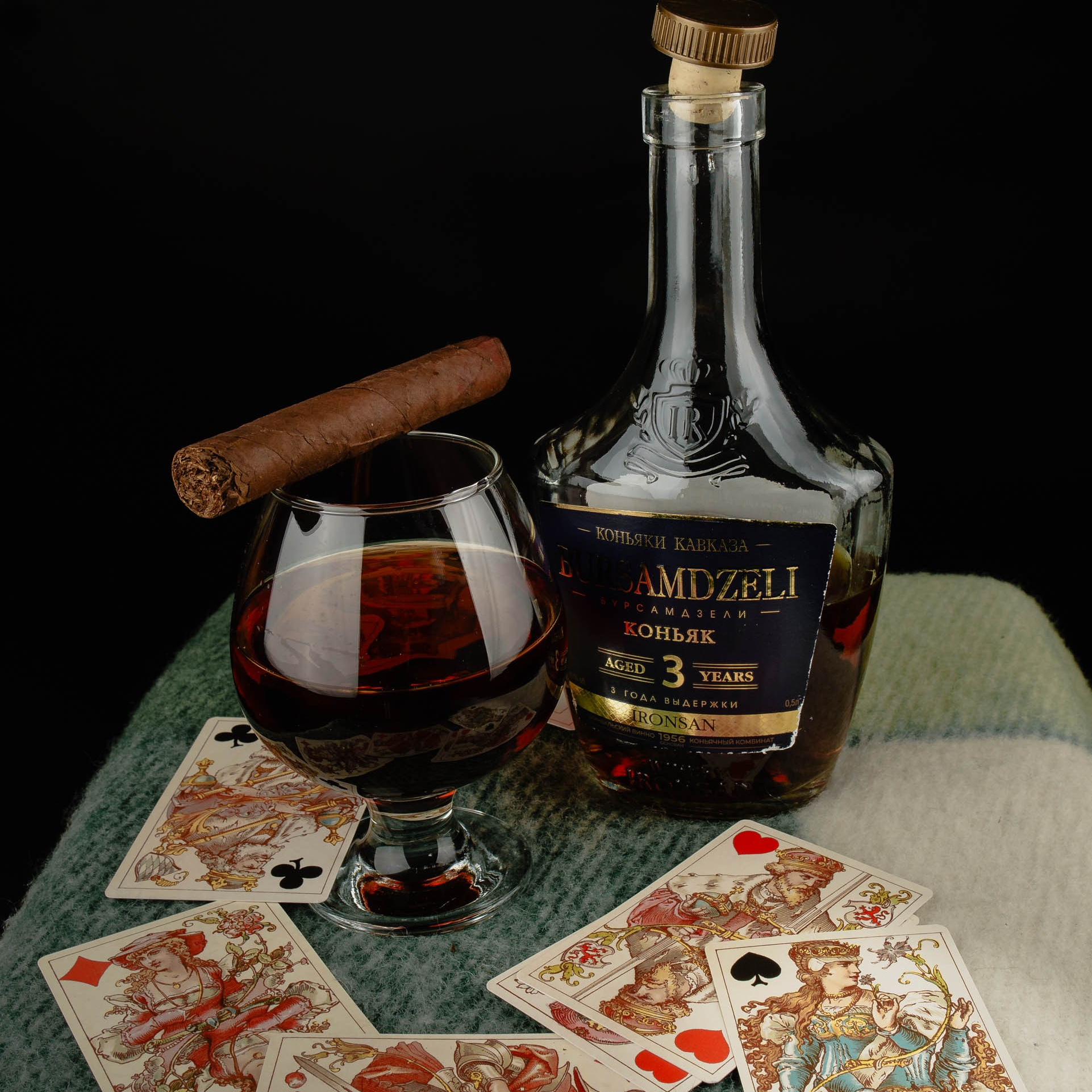 Магазин товаров и услуг. Фотомастерская Андрея Закоморного