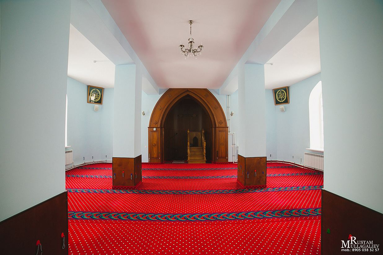 мечеть Закабанная, фотограф на никах