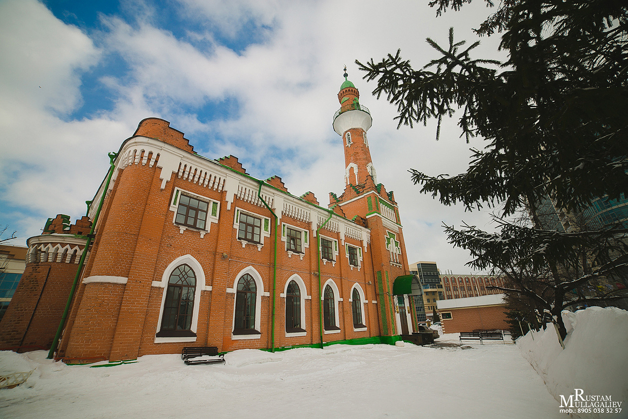 мечеть Закабанная, фотограф на никах