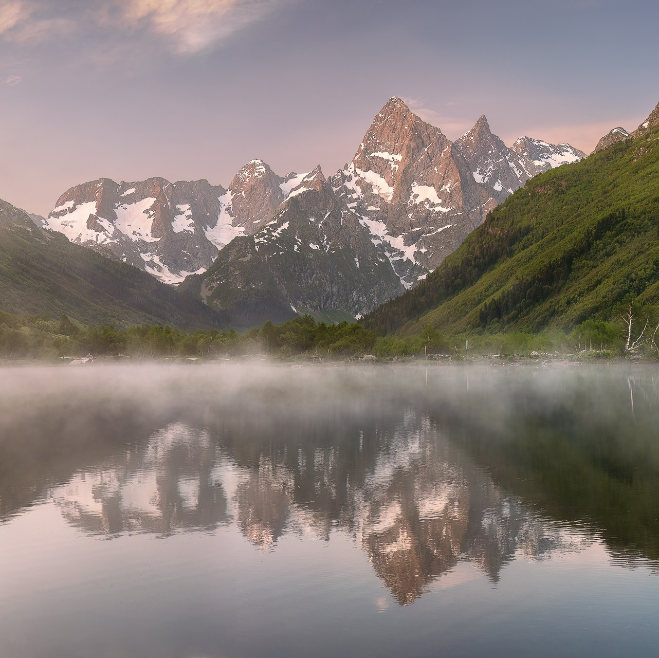 Фототур по Домбаю и Приэльбрусью. Фототуры и обучение пейзажной фотографии