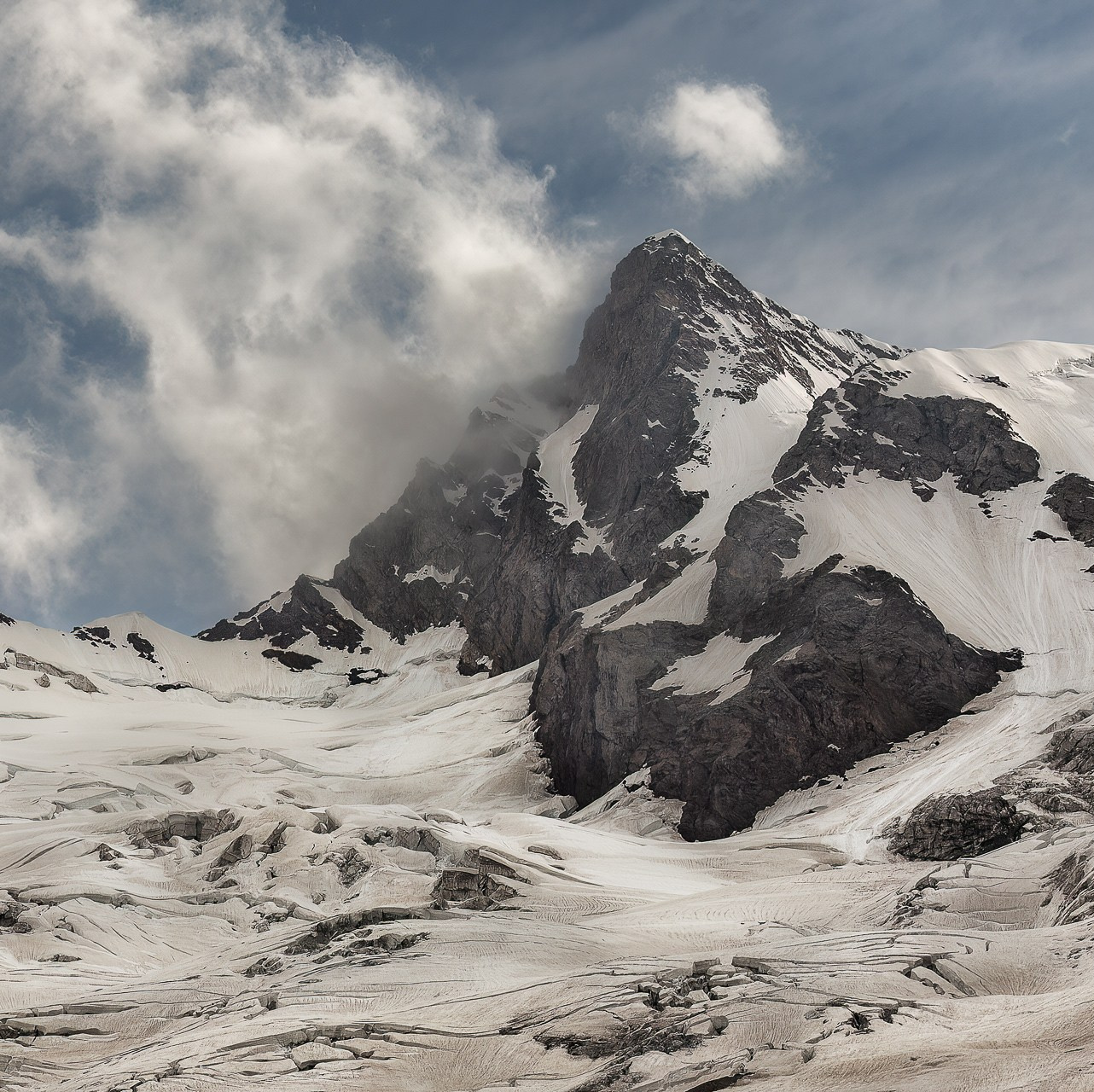 Фототур по Домбаю и Приэльбрусью. Фототуры и обучение пейзажной фотографии