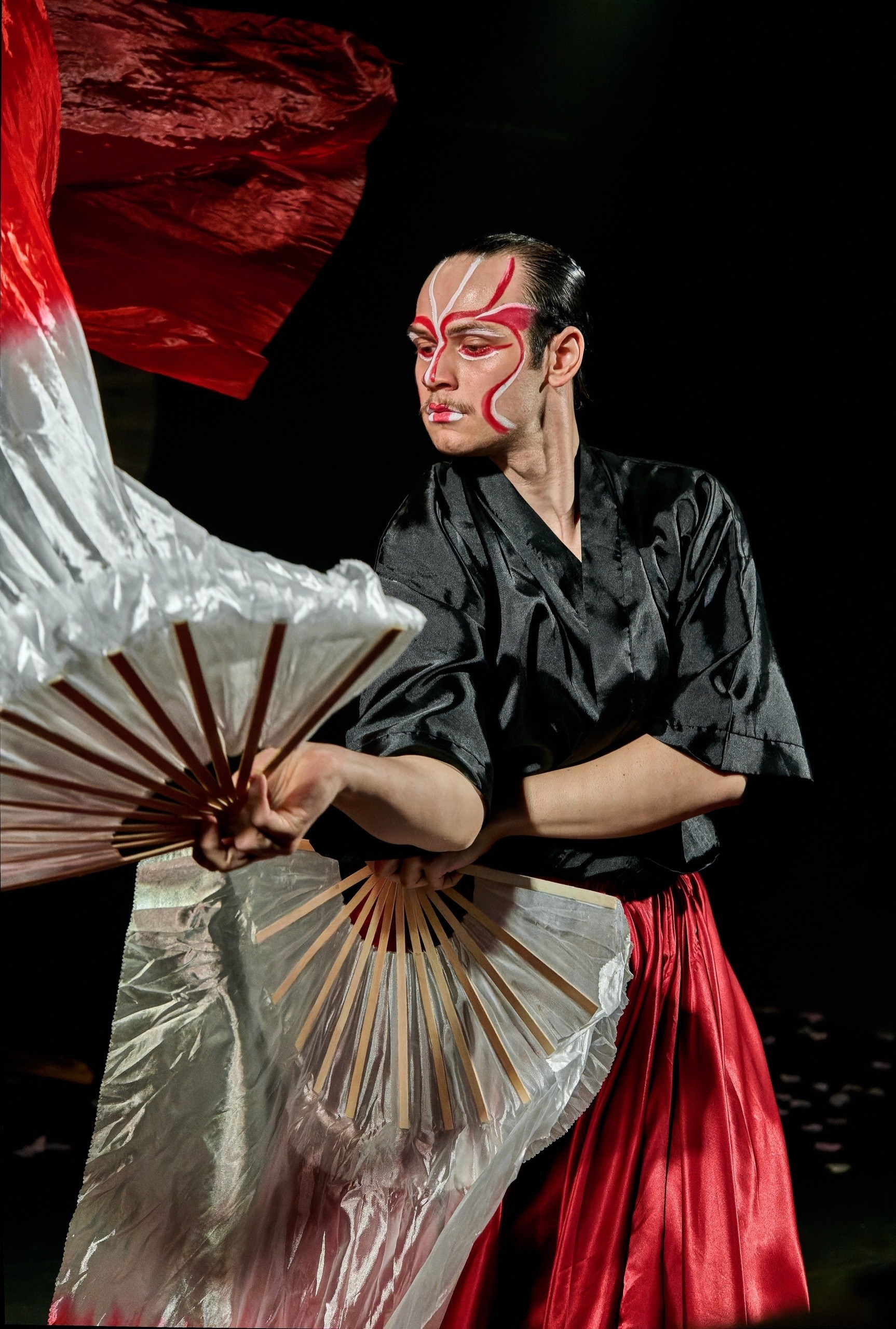 Премьера пластического спектакля в стиле кабуки «Мадам Баттерфляй» в театре «Век жизни». Журнал о самом особенном. Пермь и Пермский край