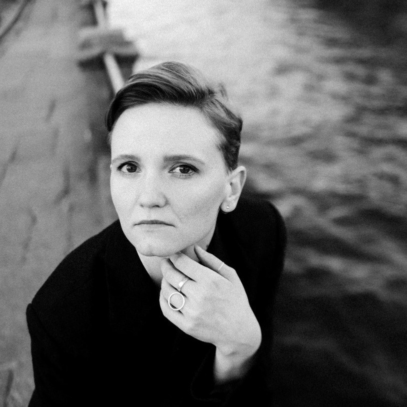 Contacts. Фотограф и видеограф Валерия Лисауске