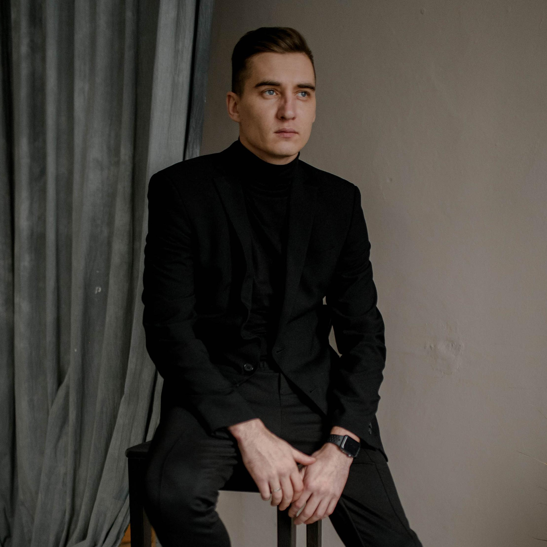 Видеограф Иван Грига свадебная и коммерческая видеосъемка в Смоленске. Иван Грига: свадебный и коммерческий видеограф в Смоленске