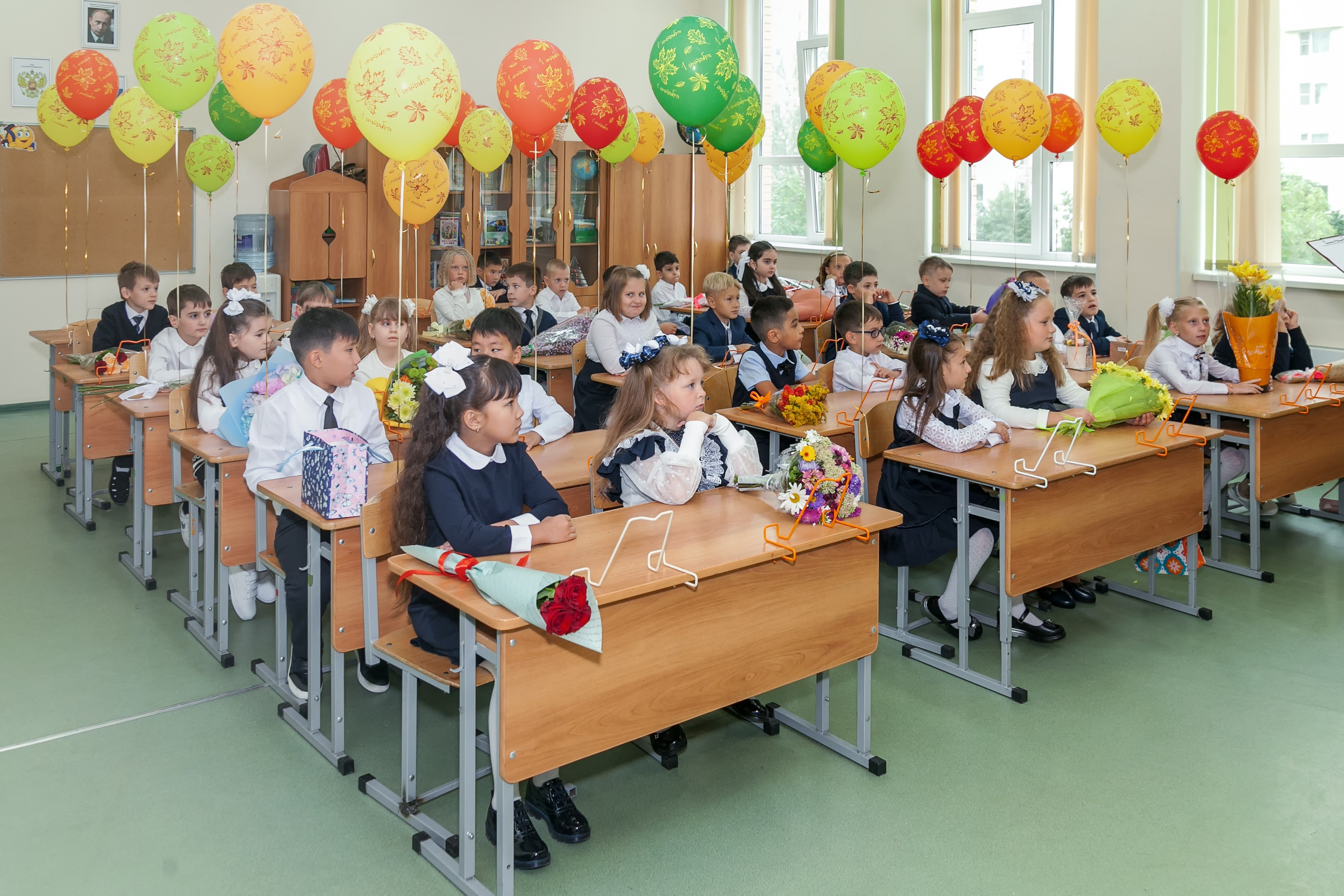 Репортажная съемка со школьных мероприятий в Москве и Московской области. Фотограф в Москве и Московской области Олег Подлесных