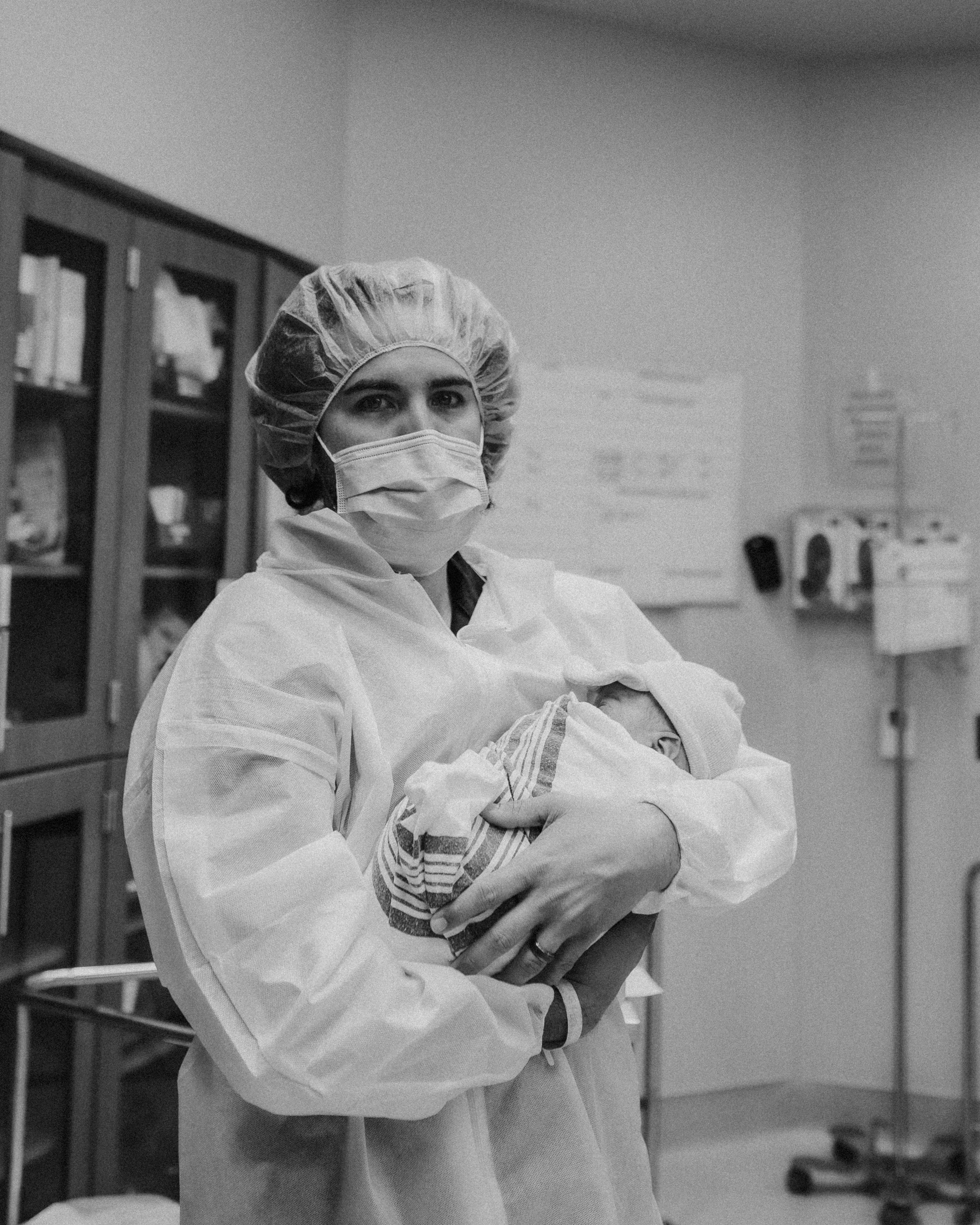 When to book a Birth Photographer in the East Bay | Anny Smirnova