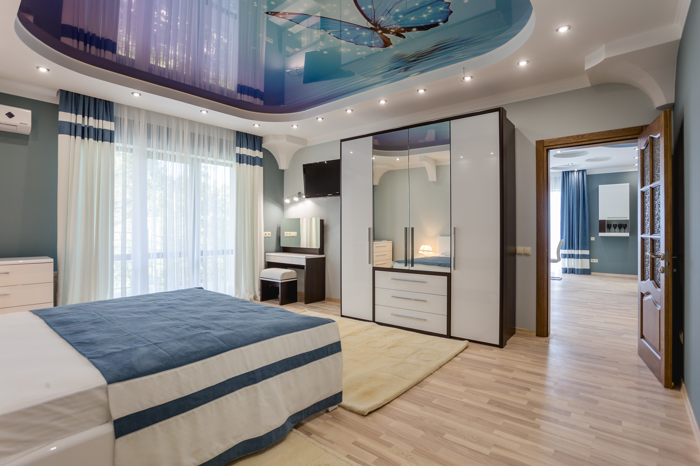 Профессиональная съёмка интерьеров и объектов недвижимости в Крыму и С. Профессиональный фотограф в Крыму и Севастополе Павел Корсун