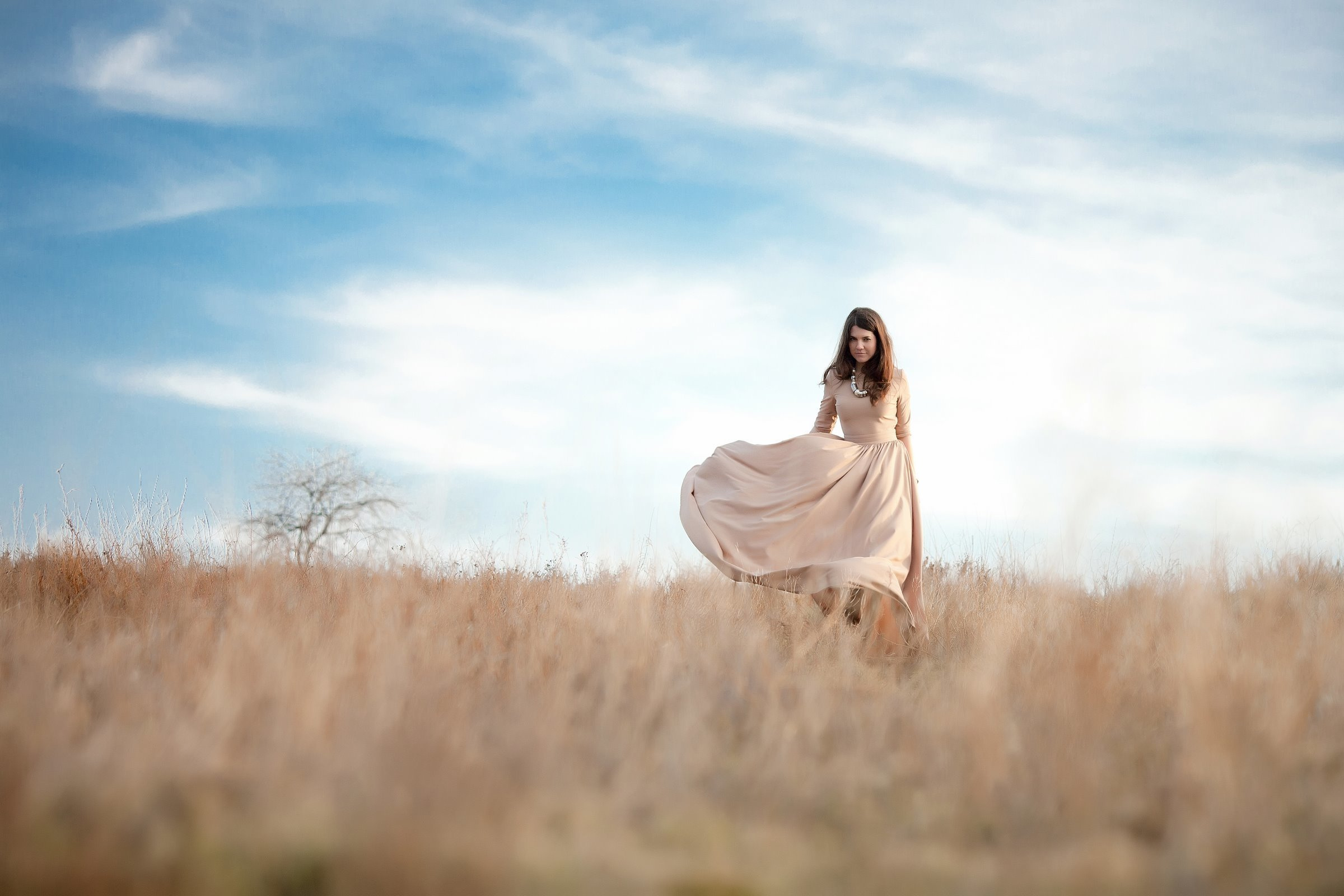 Съёмка интерьеров, съёмка деловых и портфолийных портретов, детских по. Профессиональный фотограф в Крыму и Севастополе Павел Корсун