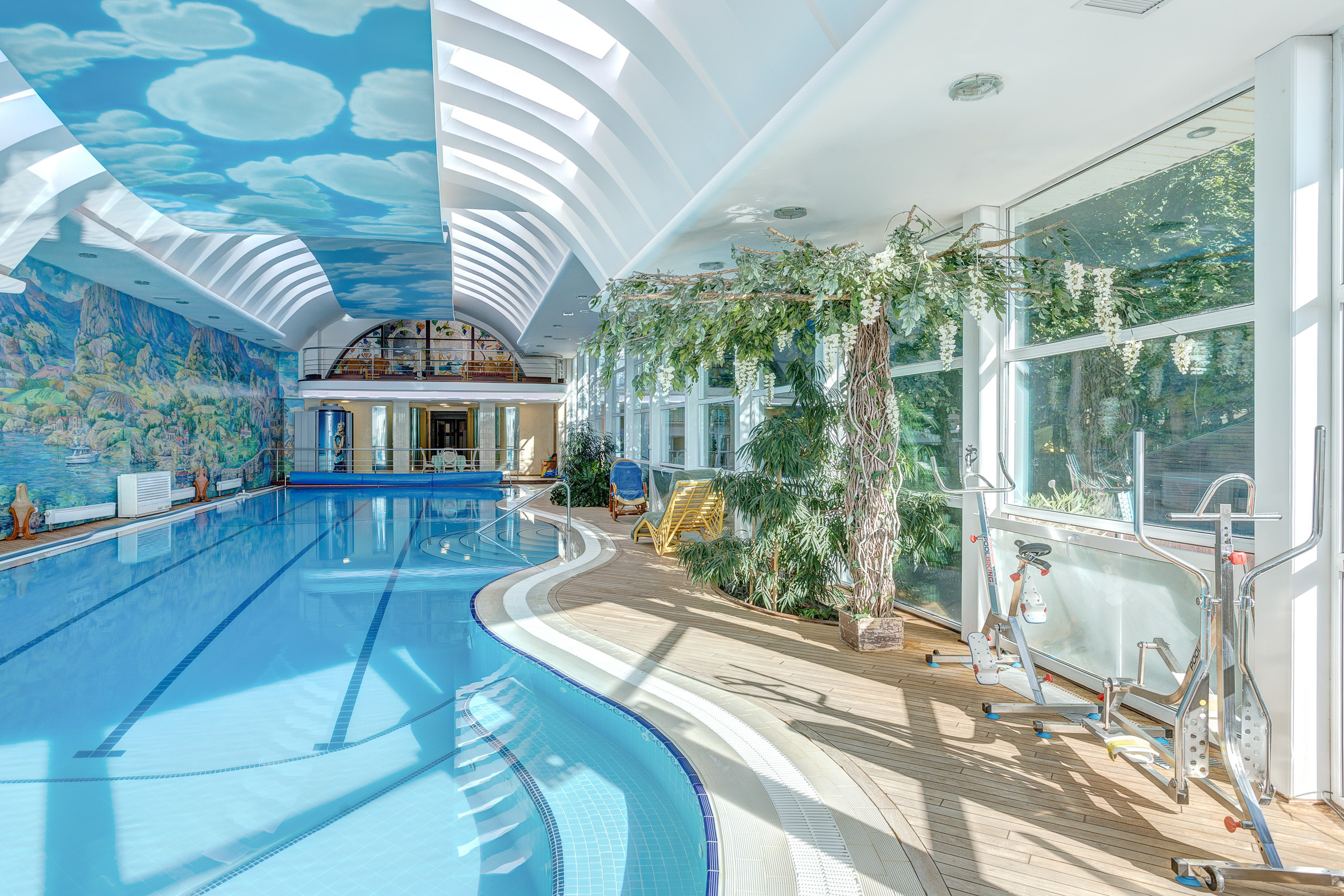 Профессиональная съёмка интерьеров и объектов недвижимости в Крыму и С. Профессиональный фотограф в Крыму и Севастополе Павел Корсун