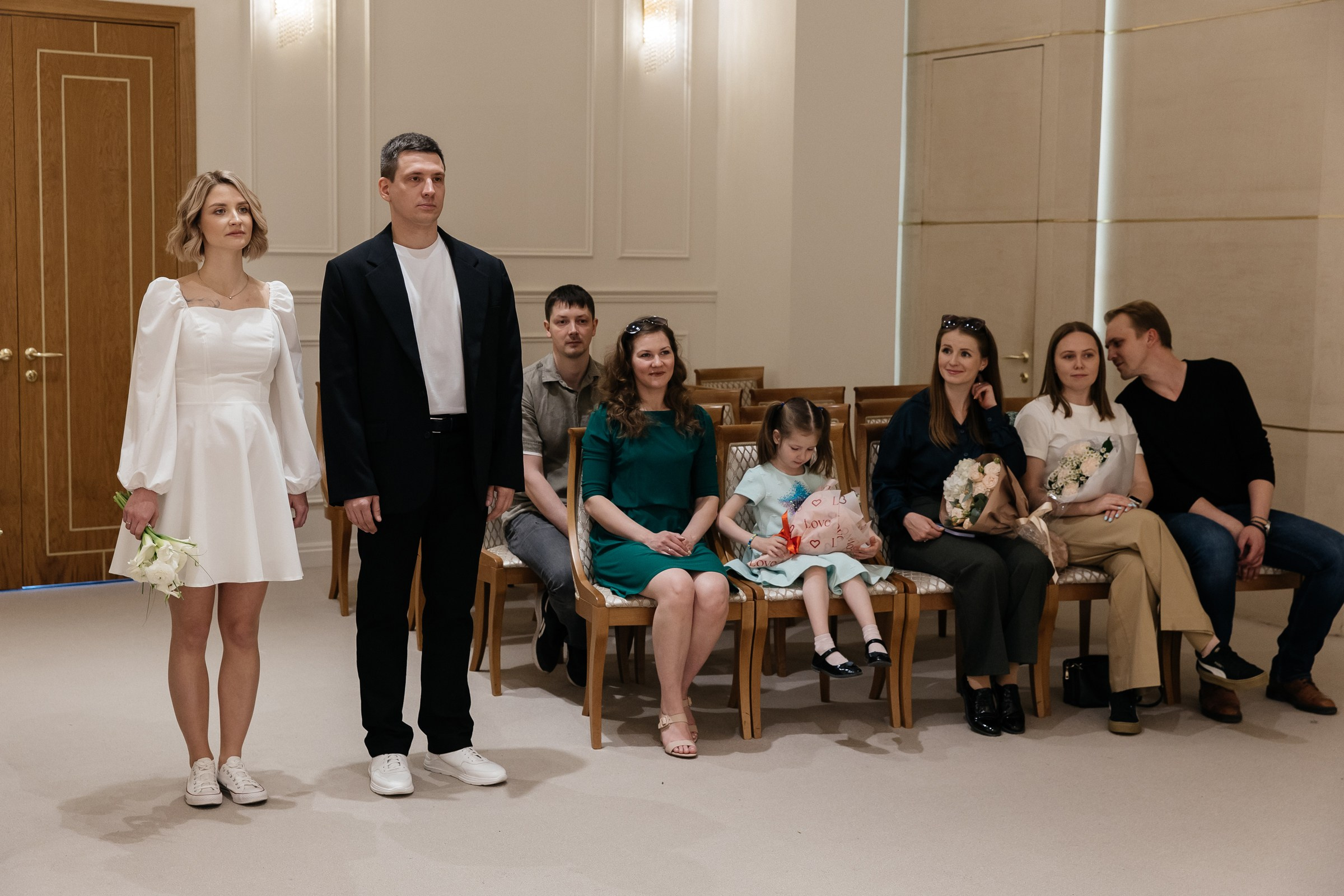 Лучшие красивые загсы и дворцы бракосочетания для свадьбы в Москве. Свадебный фотограф в Москве Элина Ларченкова. Фото, которые цепляют