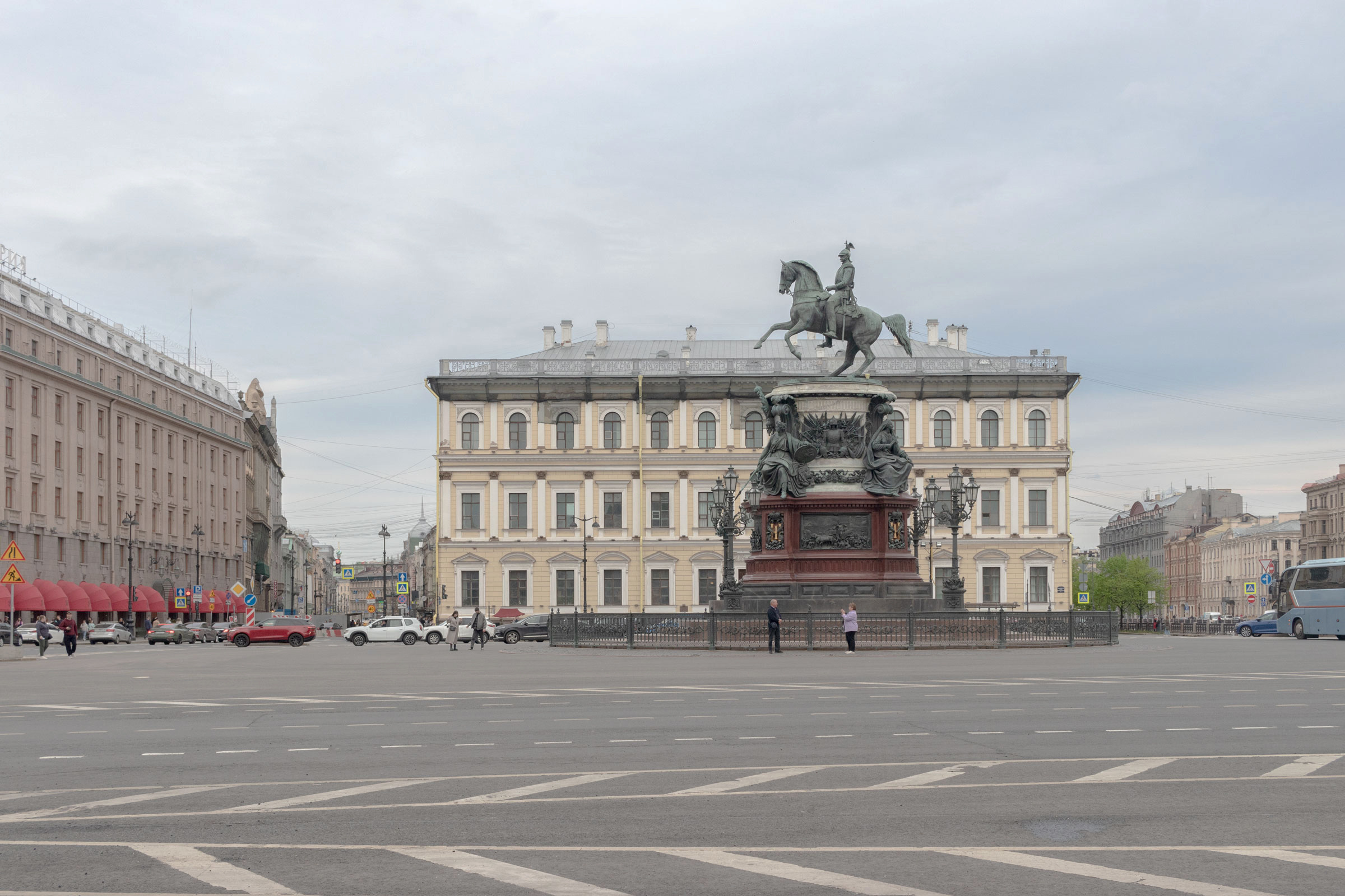 Пространство. Артём Линейцев, фотограф