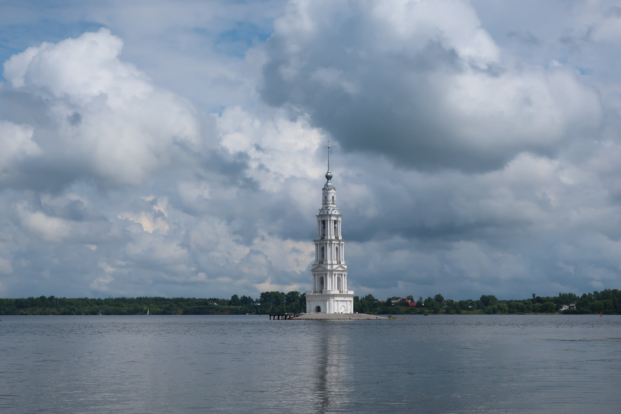 Калязин — город с непростой судьбой. Проект «Фотокладовка»: блог уличной фотографии в формате street photo