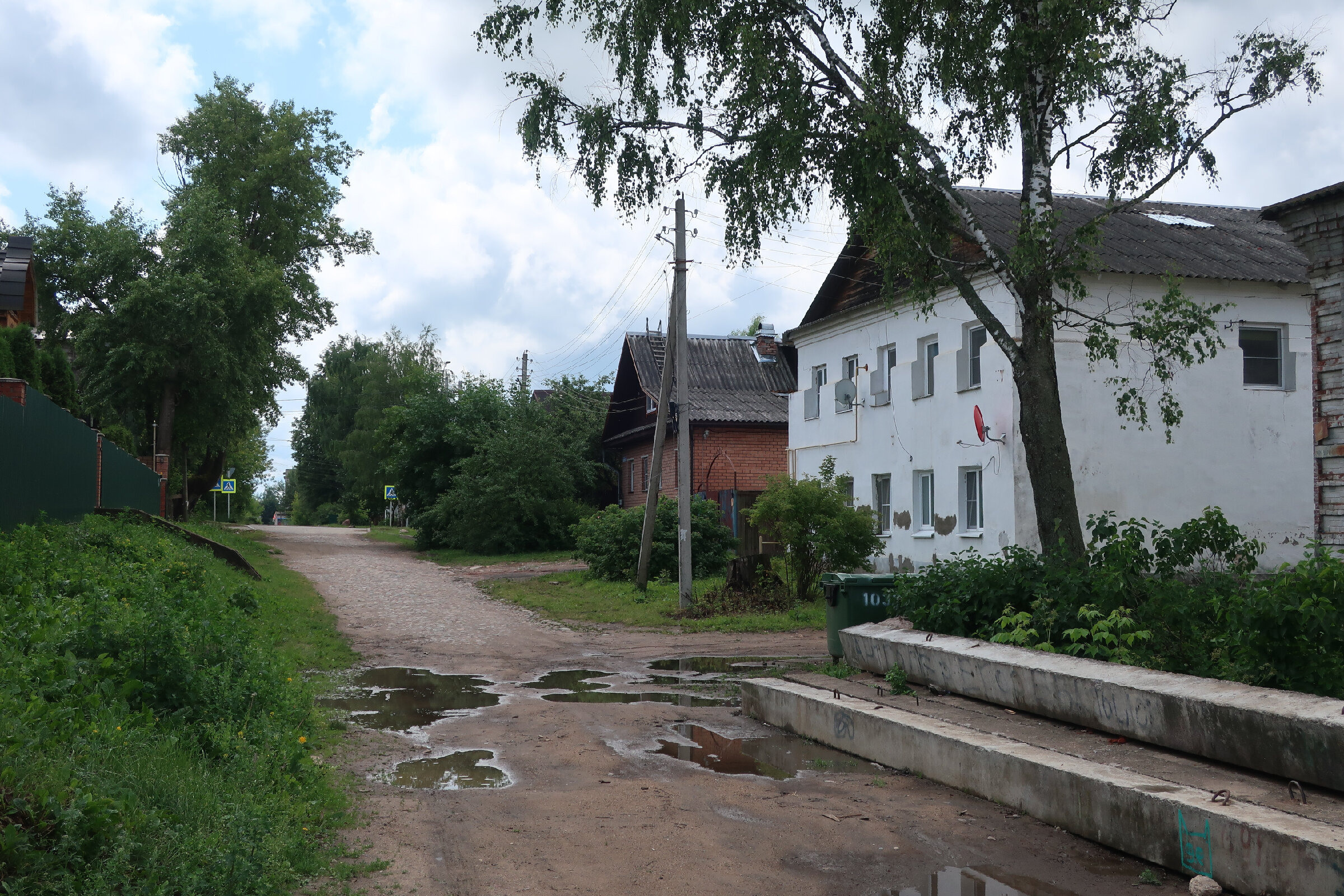Калязин — город с непростой судьбой. Проект «Фотокладовка»: блог уличной фотографии в формате street photo