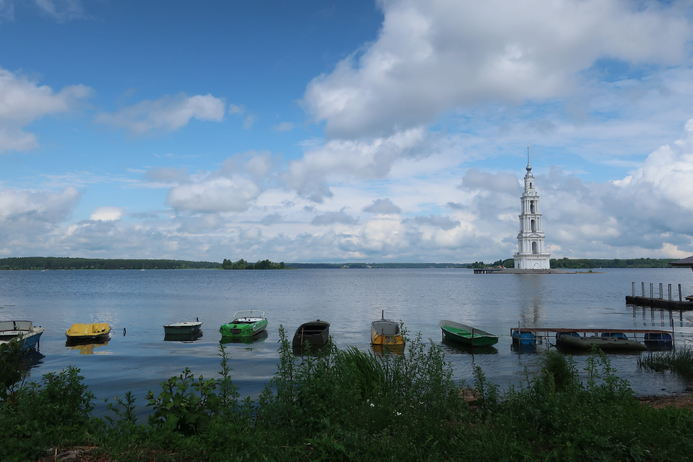 Калязин — город с непростой судьбой. Проект «Фотокладовка»: блог уличной фотографии в формате street photo