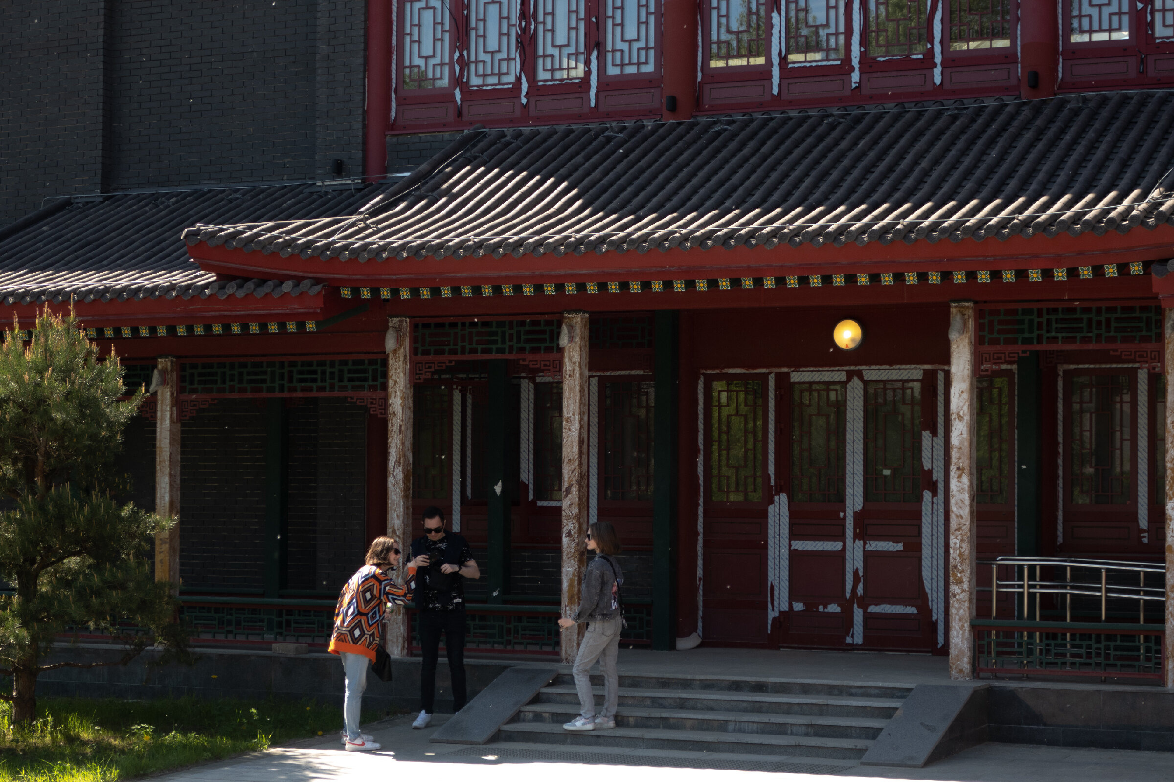 Фотопрогулка по китайскому парку «Хуамин» в Москве. Проект «Фотокладовка»: блог уличной фотографии в формате street photo