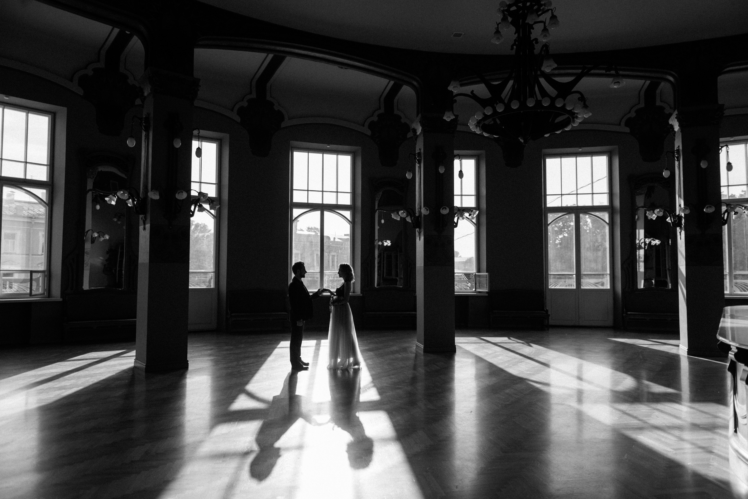 свадебная фотосессия на Витебском вокзале