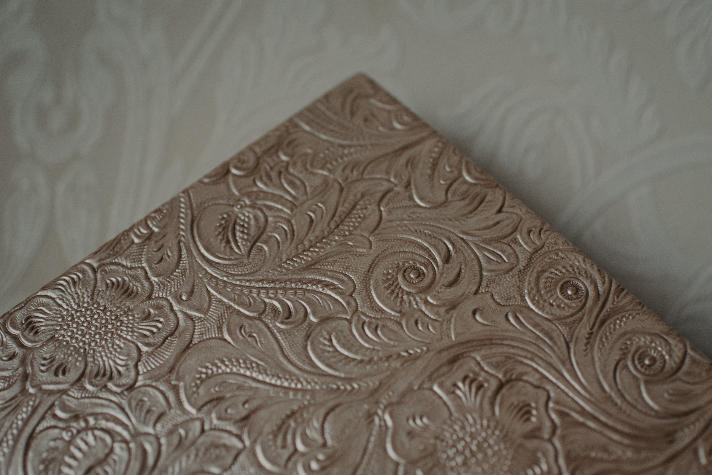 Свадебная фотокнига и семейная фотокнига, фотокниги на заказ. Свадебный фотограф в Санкт-Петербурге Венера Ахметова