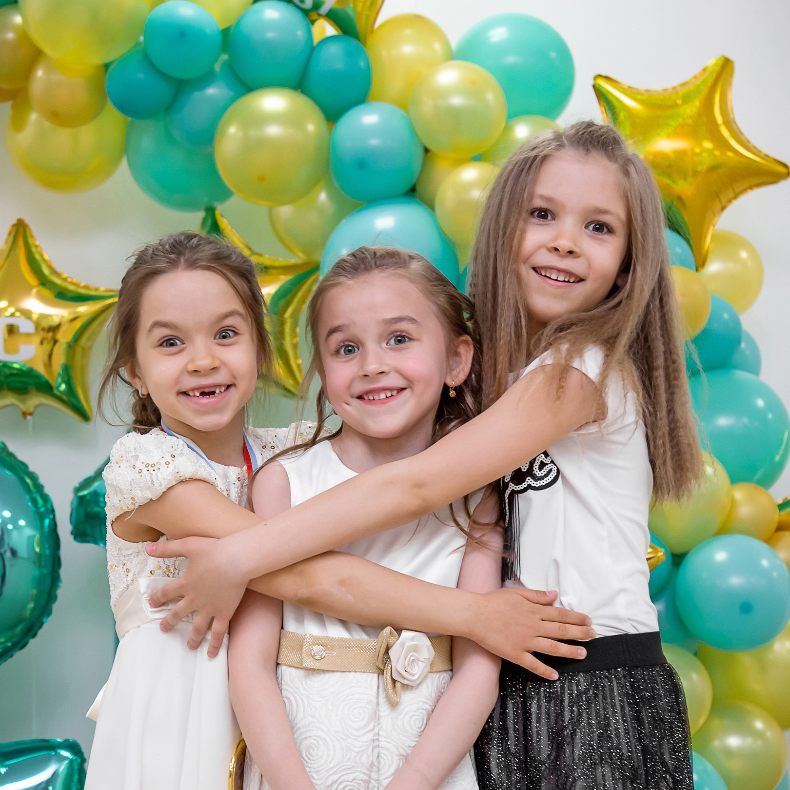 Цены почасовой съёмки от семейного фотографа и фотографа беременности. Семейный и детский фотограф в Москве Елизавета Шишова