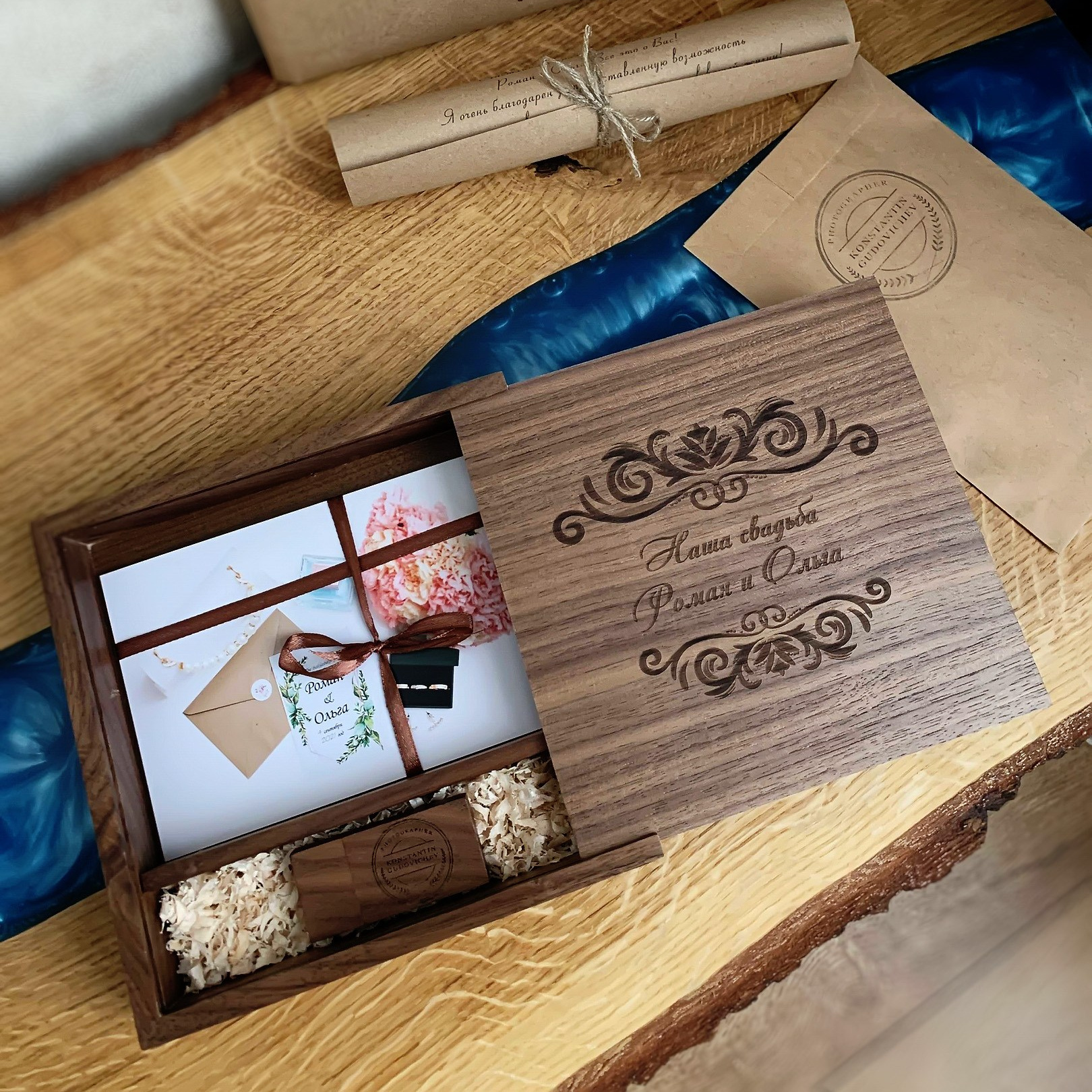 Коробочка с USB флешкартой. Свадебный и портретный фотограф в Туле Константин Гудовичев