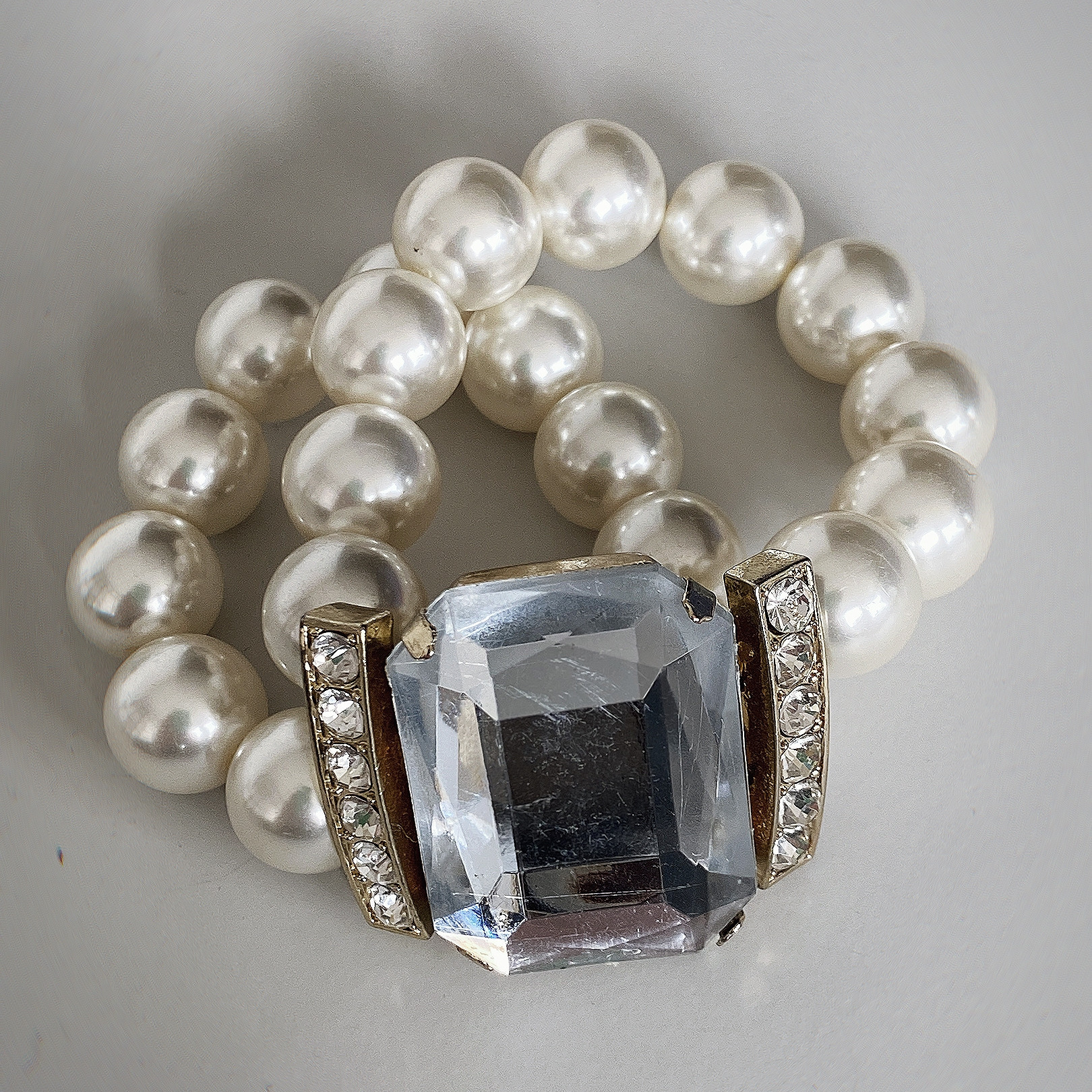 крупный браслет из жемчуга