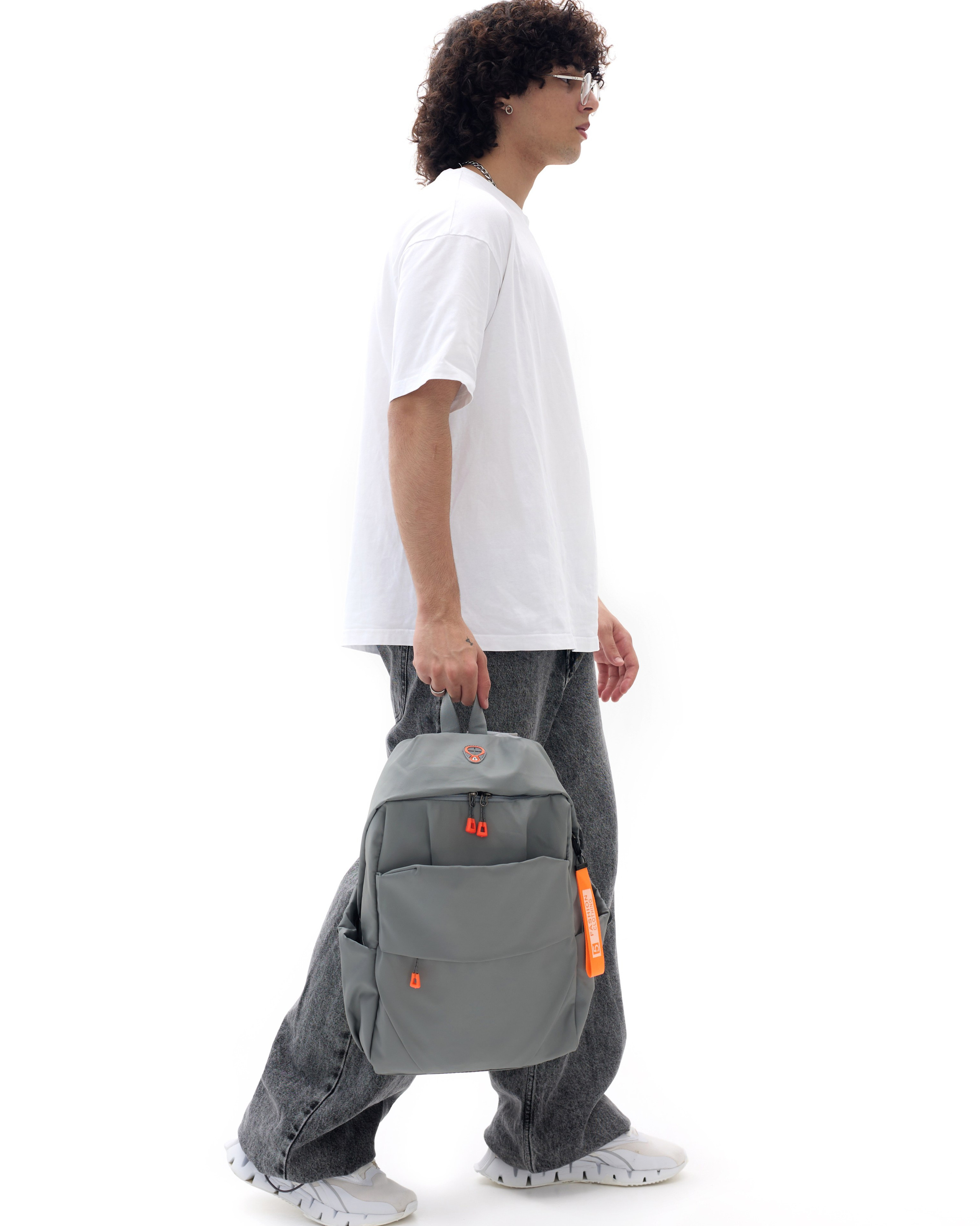 Съемка товаров с моделью. Предметная съемка