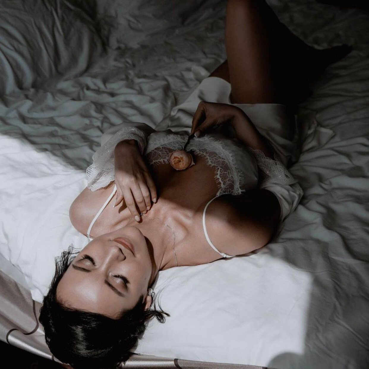 + ссылка с главной на стилистов. Салон свадебных стилистов