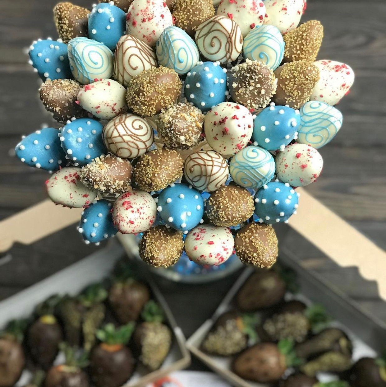 Клубника в шоколаде сургут