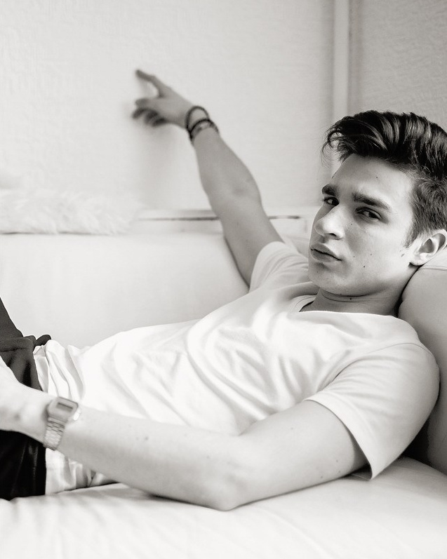 Семейный, свадебный и фешн фотограф в Санкт-Петербурге Рацкевич Яна