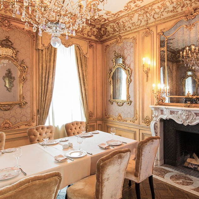 Рестораны для камерных свадеб в Москве. Свадебный фотограф в Москве