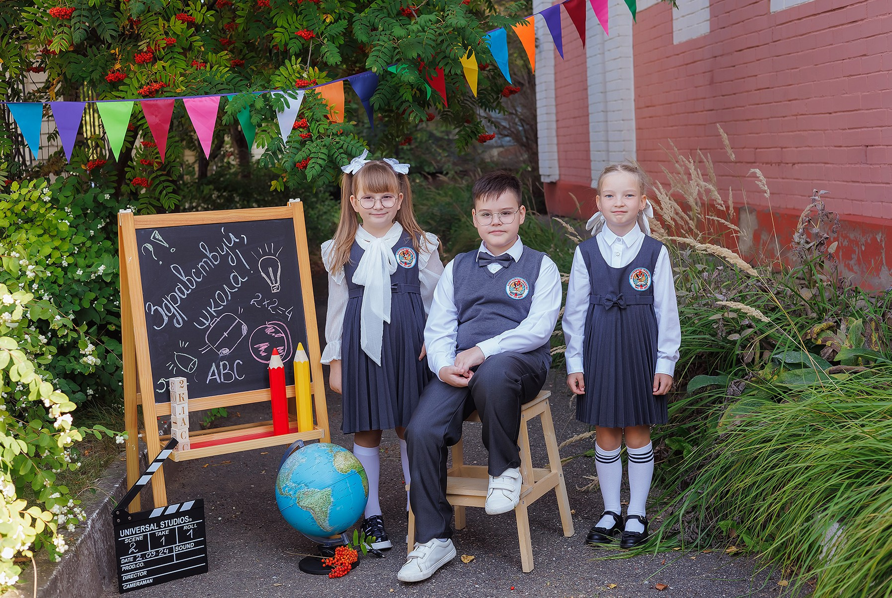 Выпускные альбомы Школа. Детский семейный фотограф Кострома, Ярославль