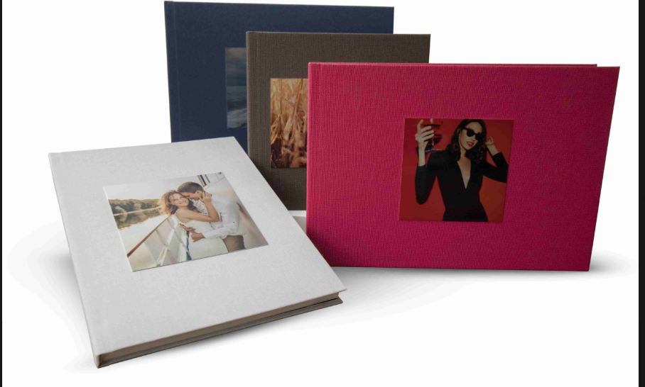 Фотокнига-прекрасный подарок,можно как раньше сидя на диване рассматривать фотографии