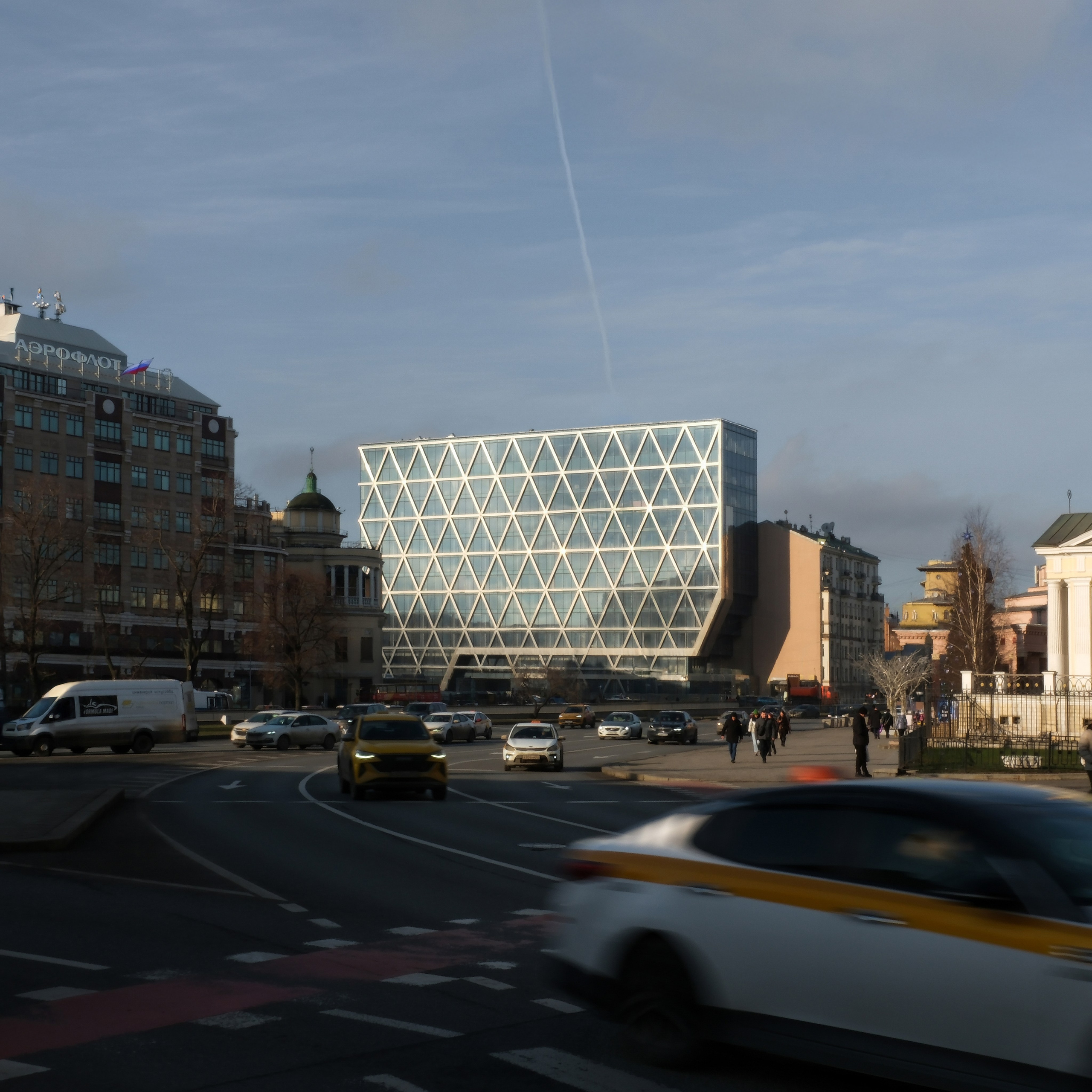 Гостиница Cosmos на Новом Арбате