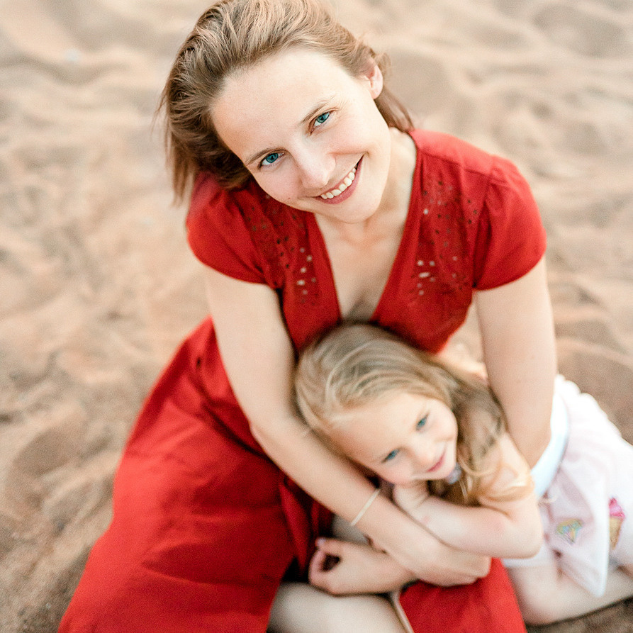 Фотосессия для мамочки с ребенком. Живые снимки! Фотограф Даша Бендер